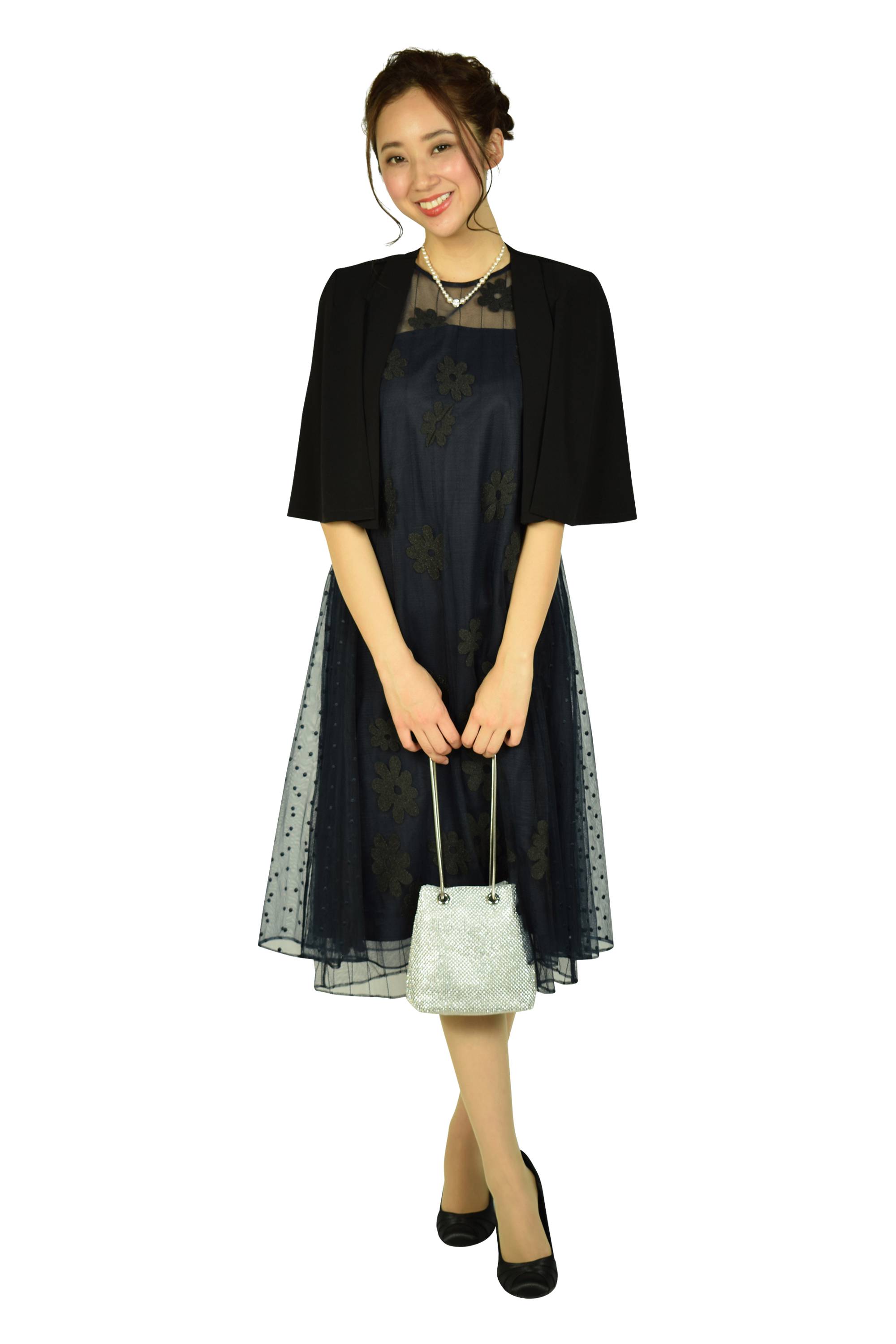 シンプルケープ袖ブラックジャケット