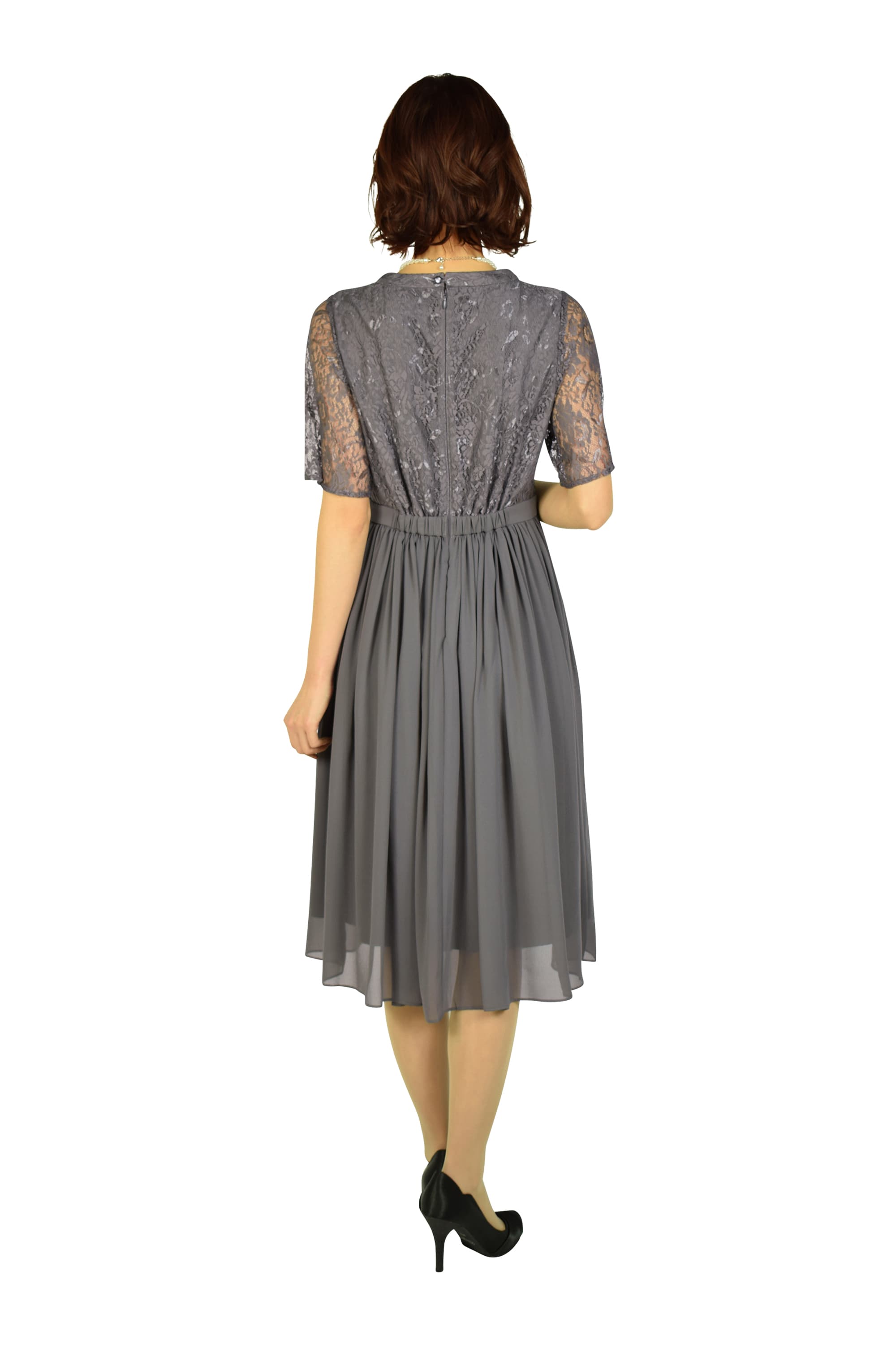 はしご&フラワーレースグレードレス