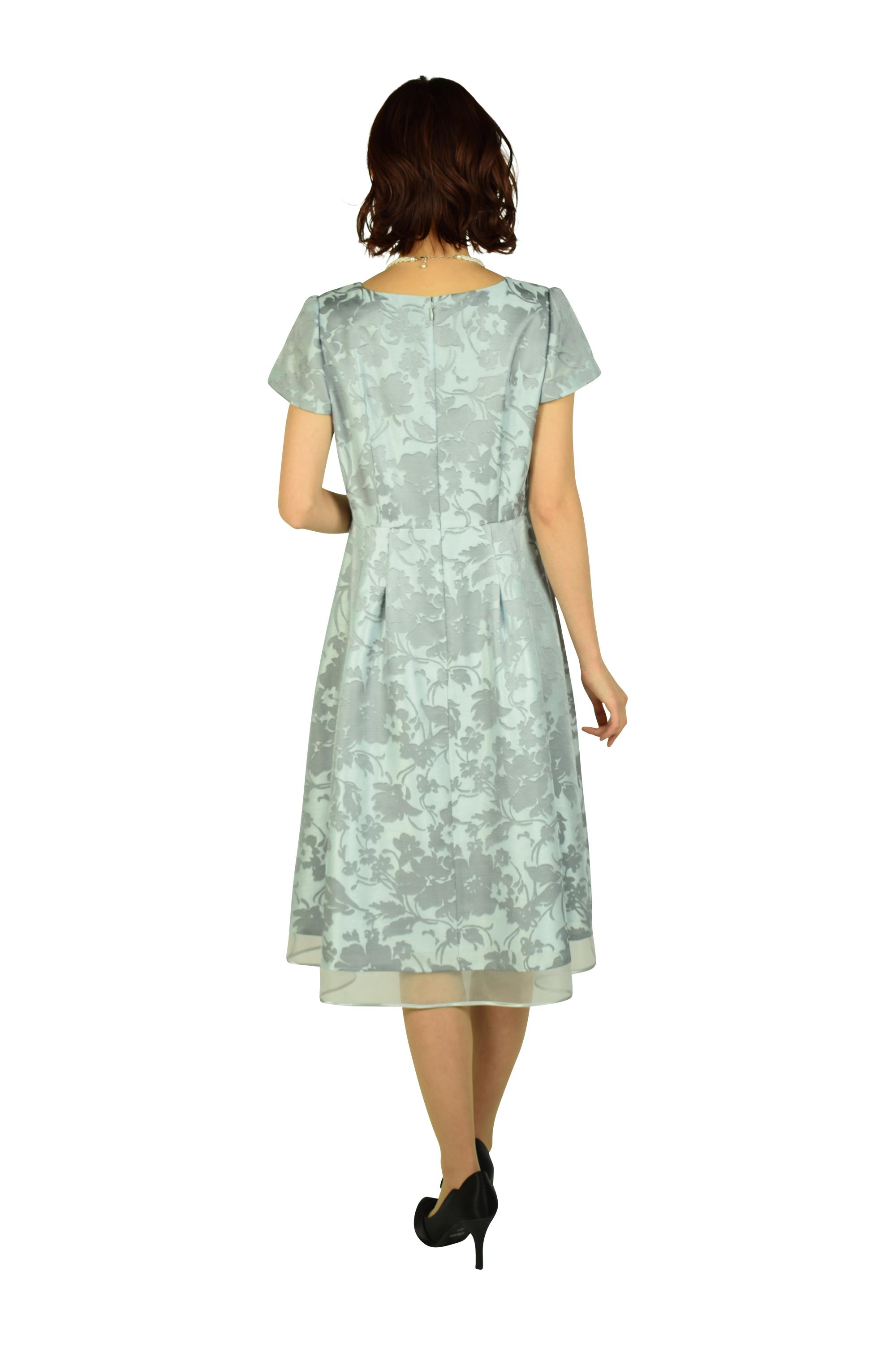 上品フラワーライトブルードレス