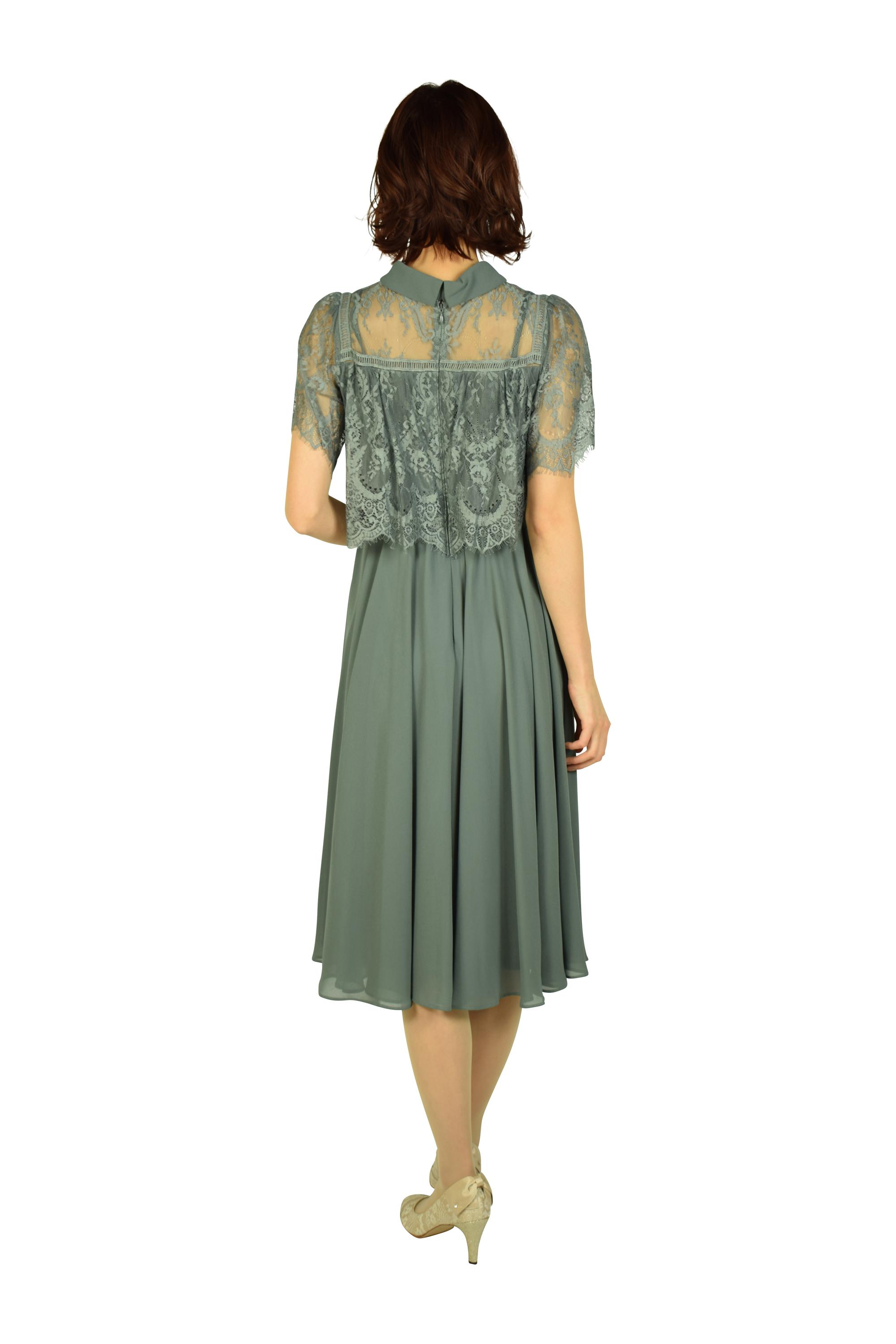 ロールネックグリーングレードレス