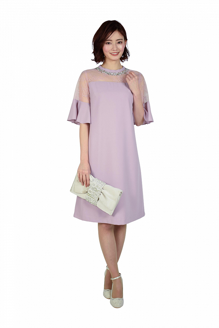 総レースストラップアイボリーパンプス