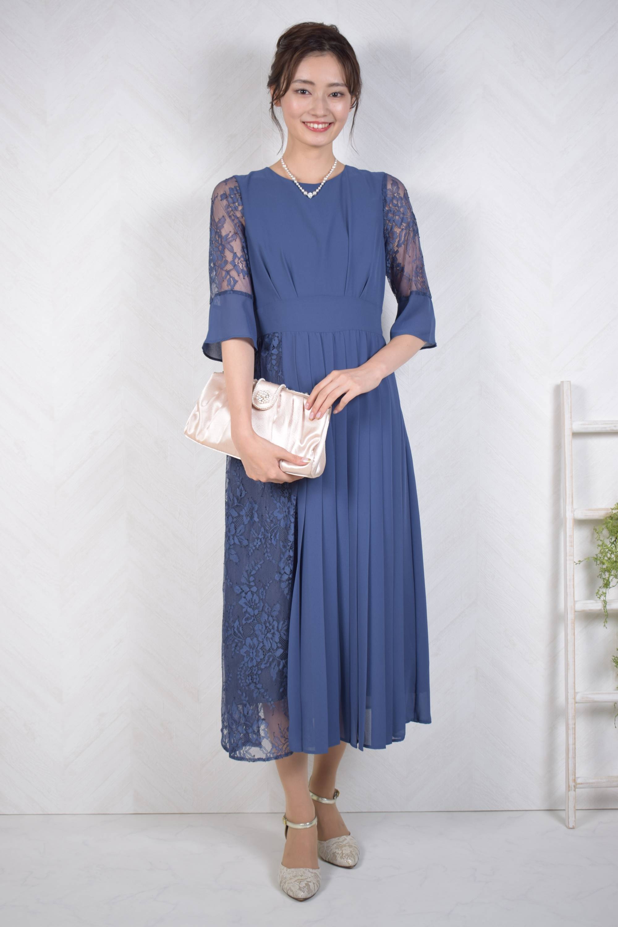 華奢ボールパールシルバーネックレス