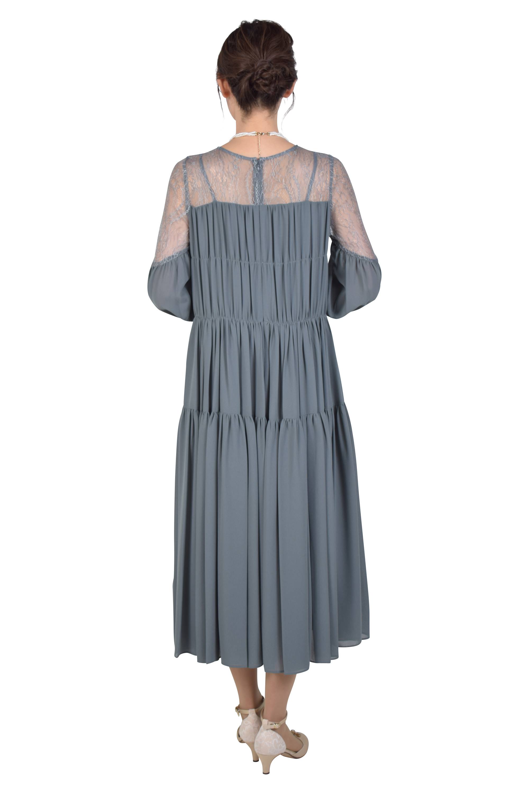 ティアードライトカーキドレス