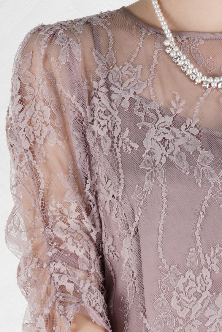 袖ギャザー総レースダスティピンクドレス