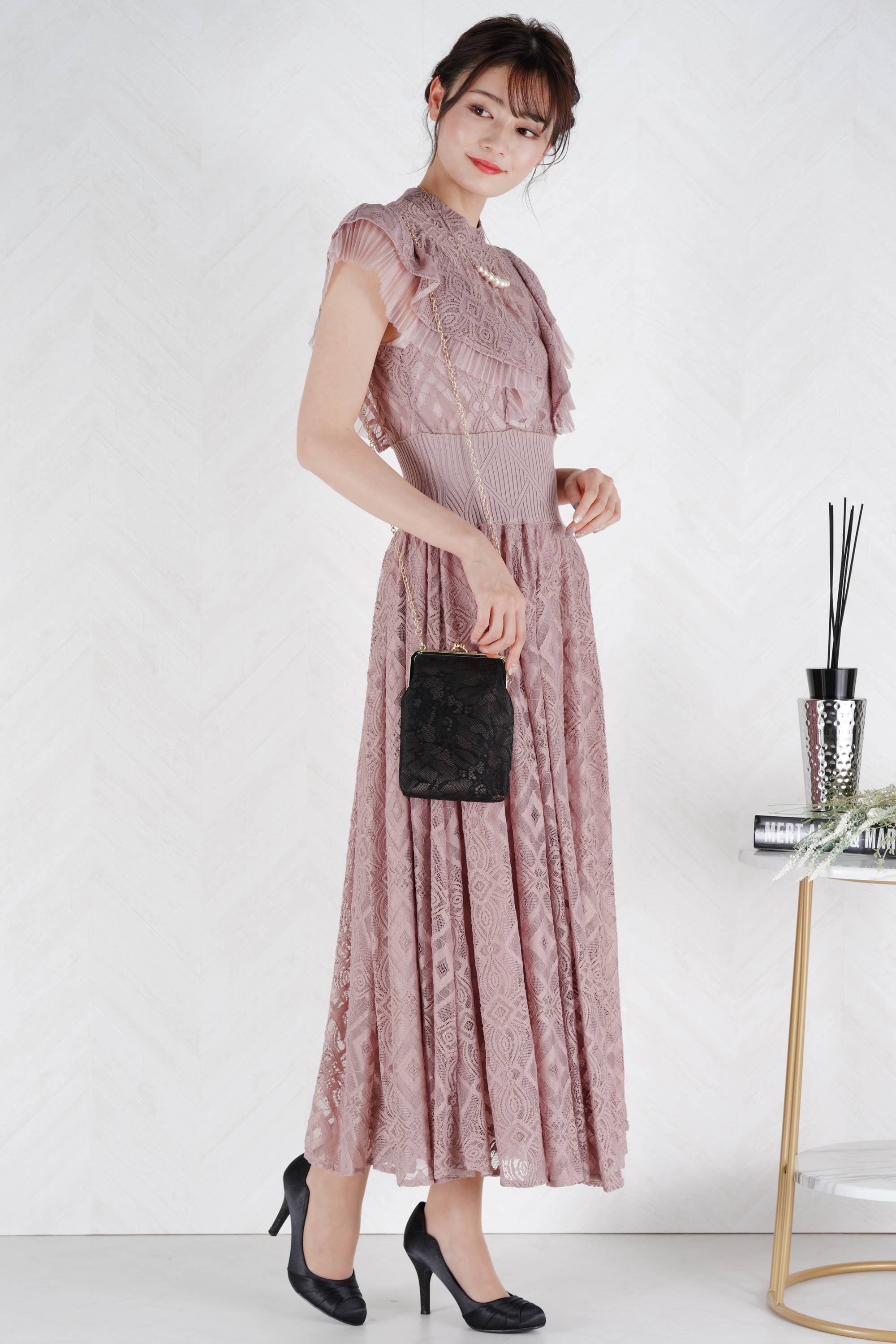 ウエストリブニットくすみピンクドレス