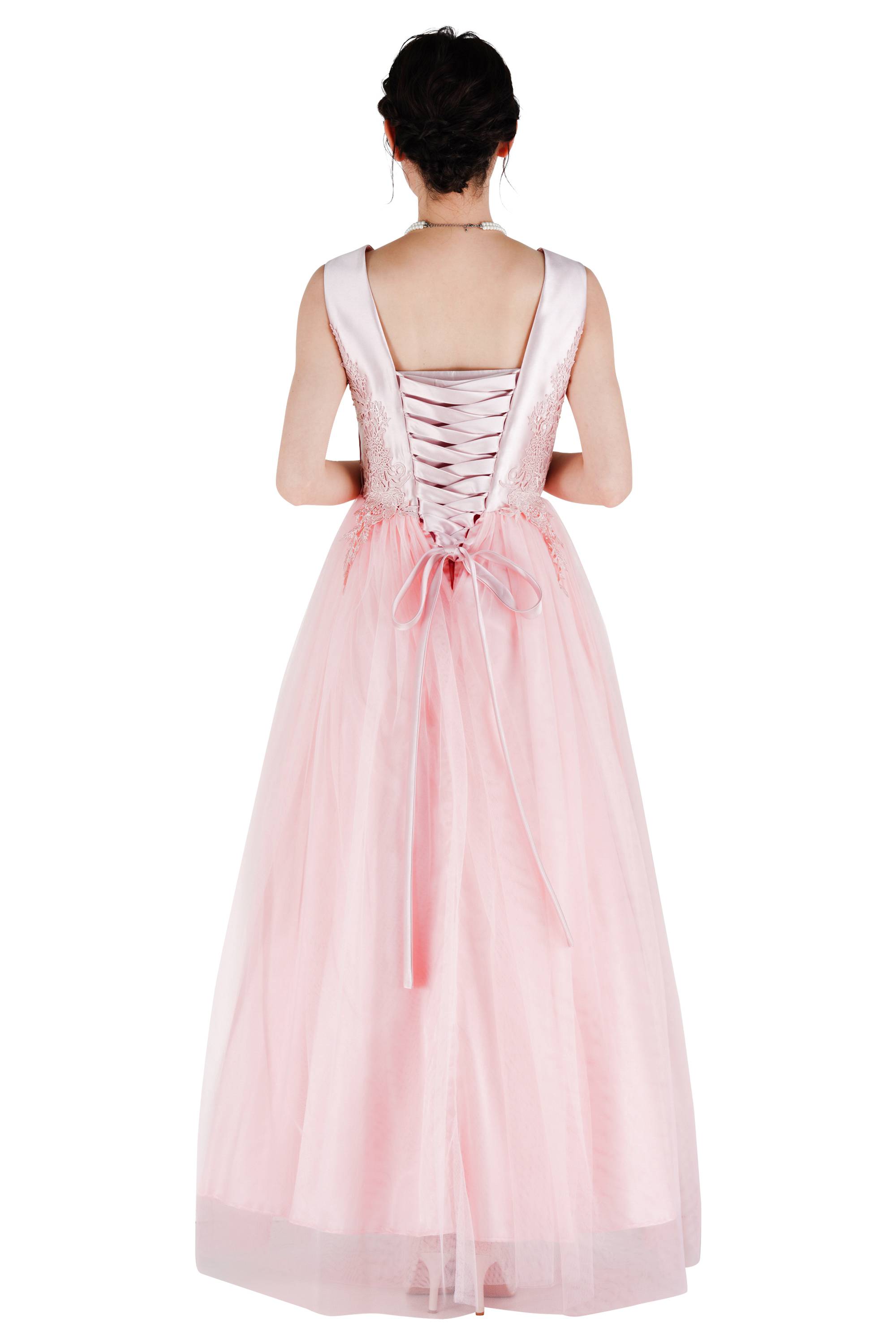 プリンセスラインピンクドレス