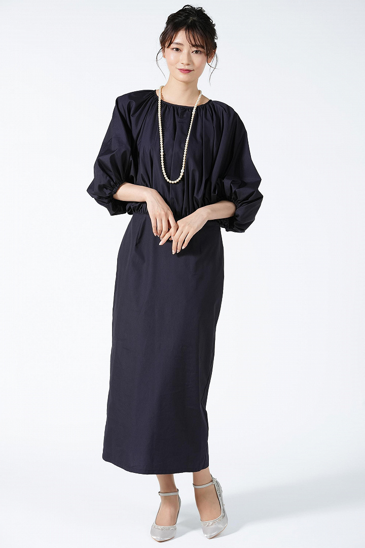 バルーン袖濃紺モードドレス