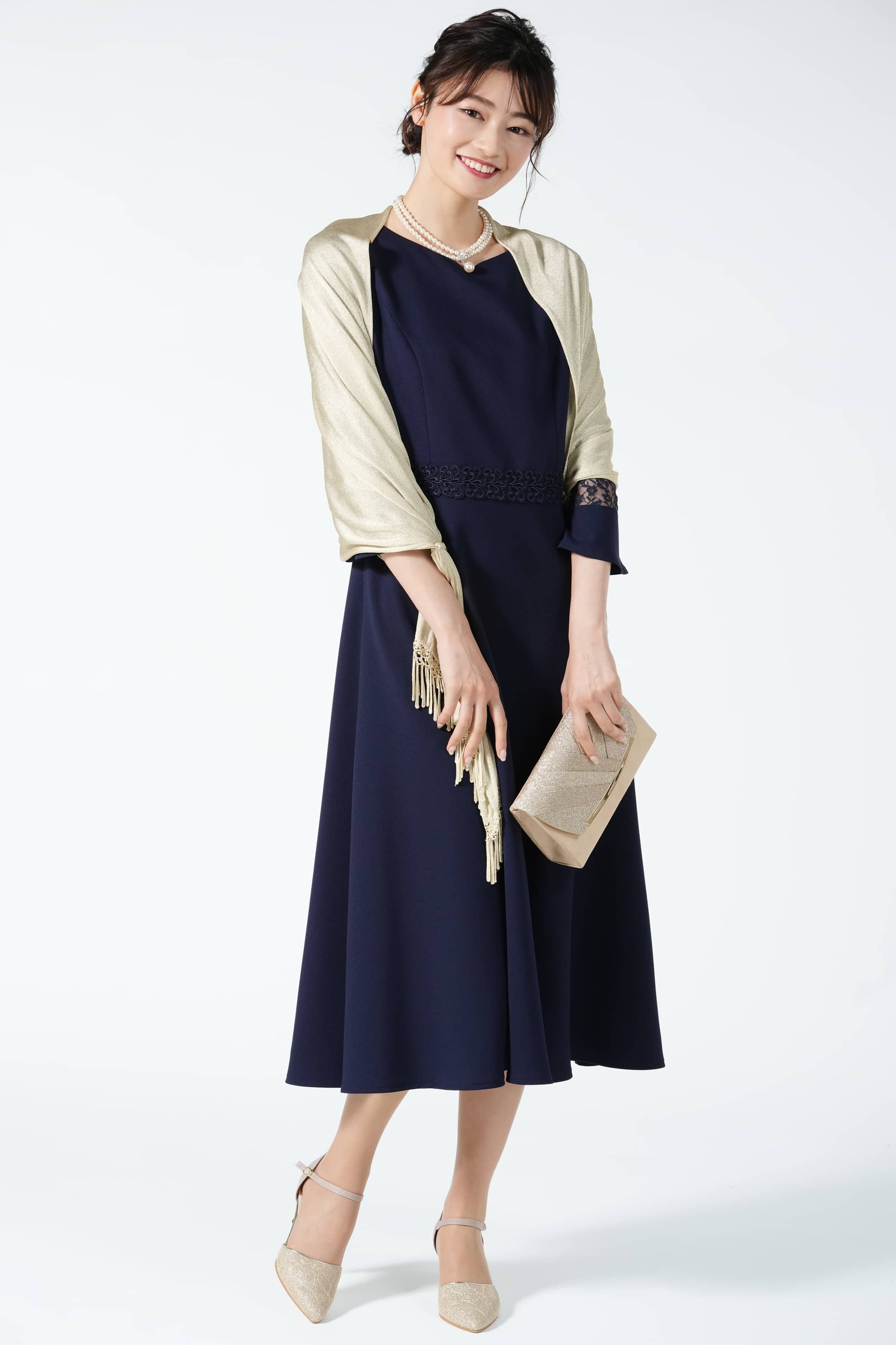 小花柄レース袖ネイビードレス