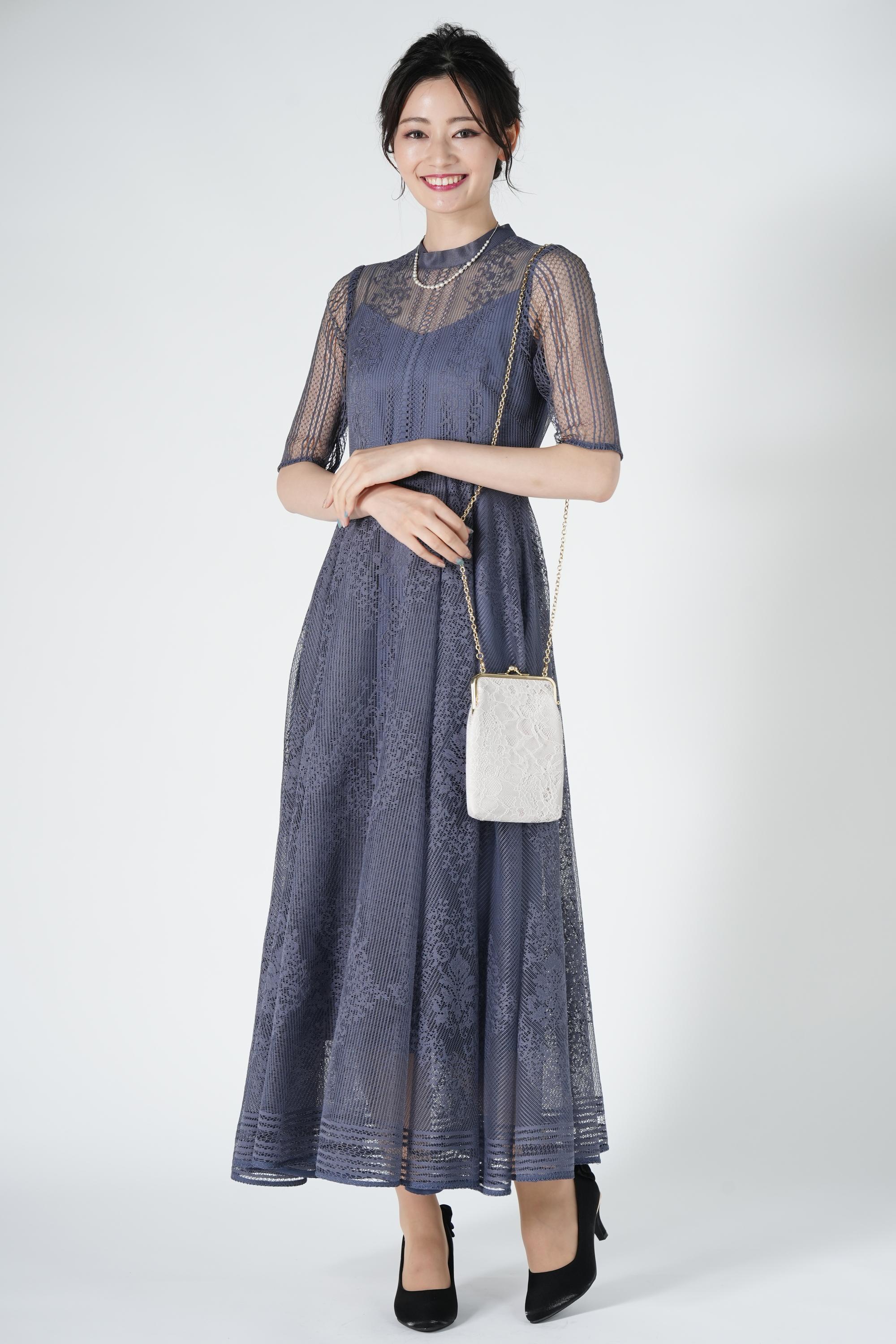 オーナメント柄アッシュブルーレースドレス