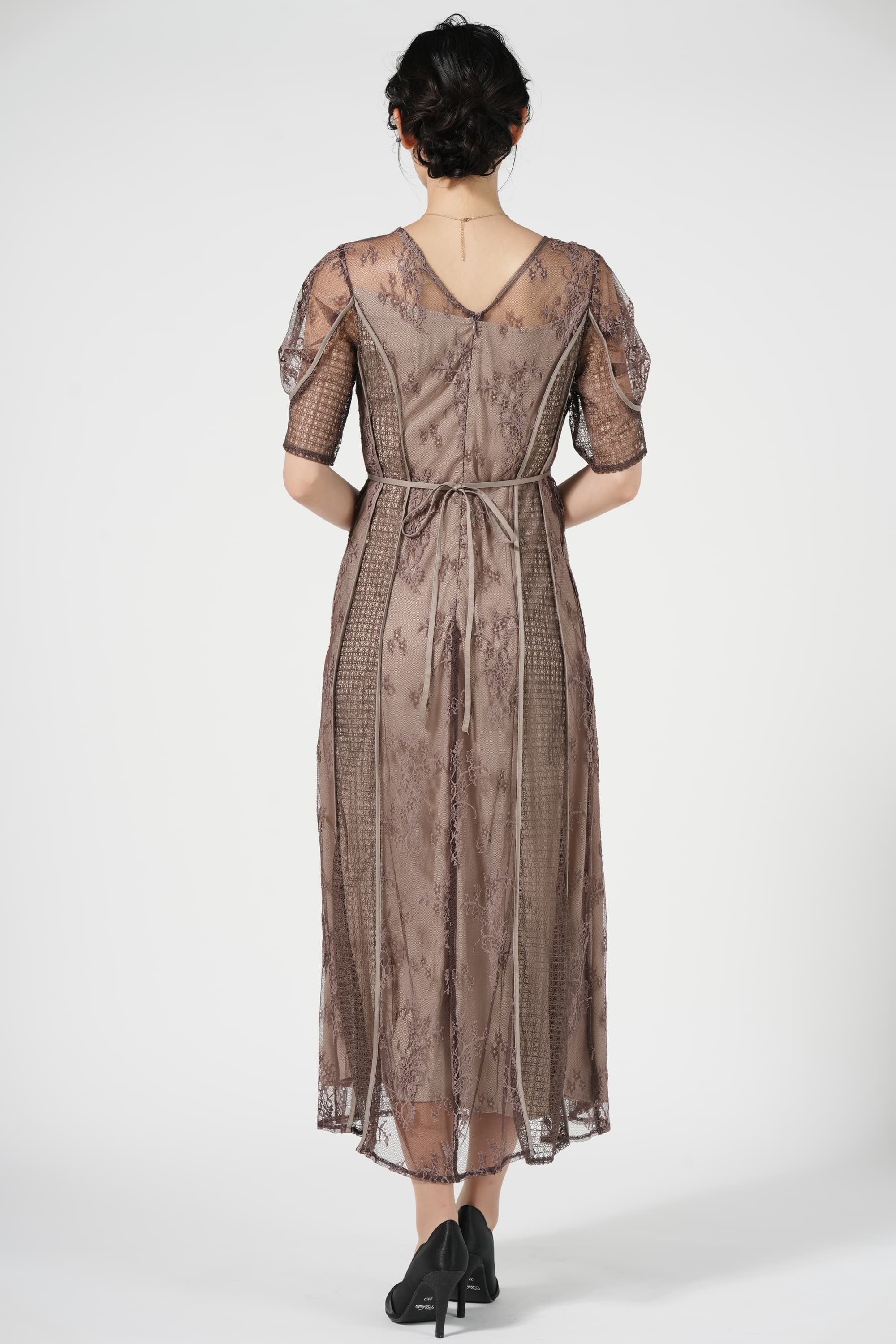 パネルレースロングモカドレス