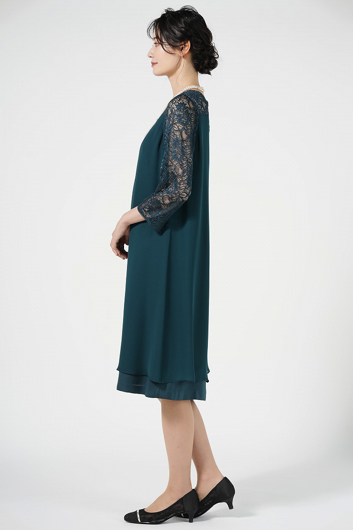 レース袖付きジョーゼットグリーンドレス