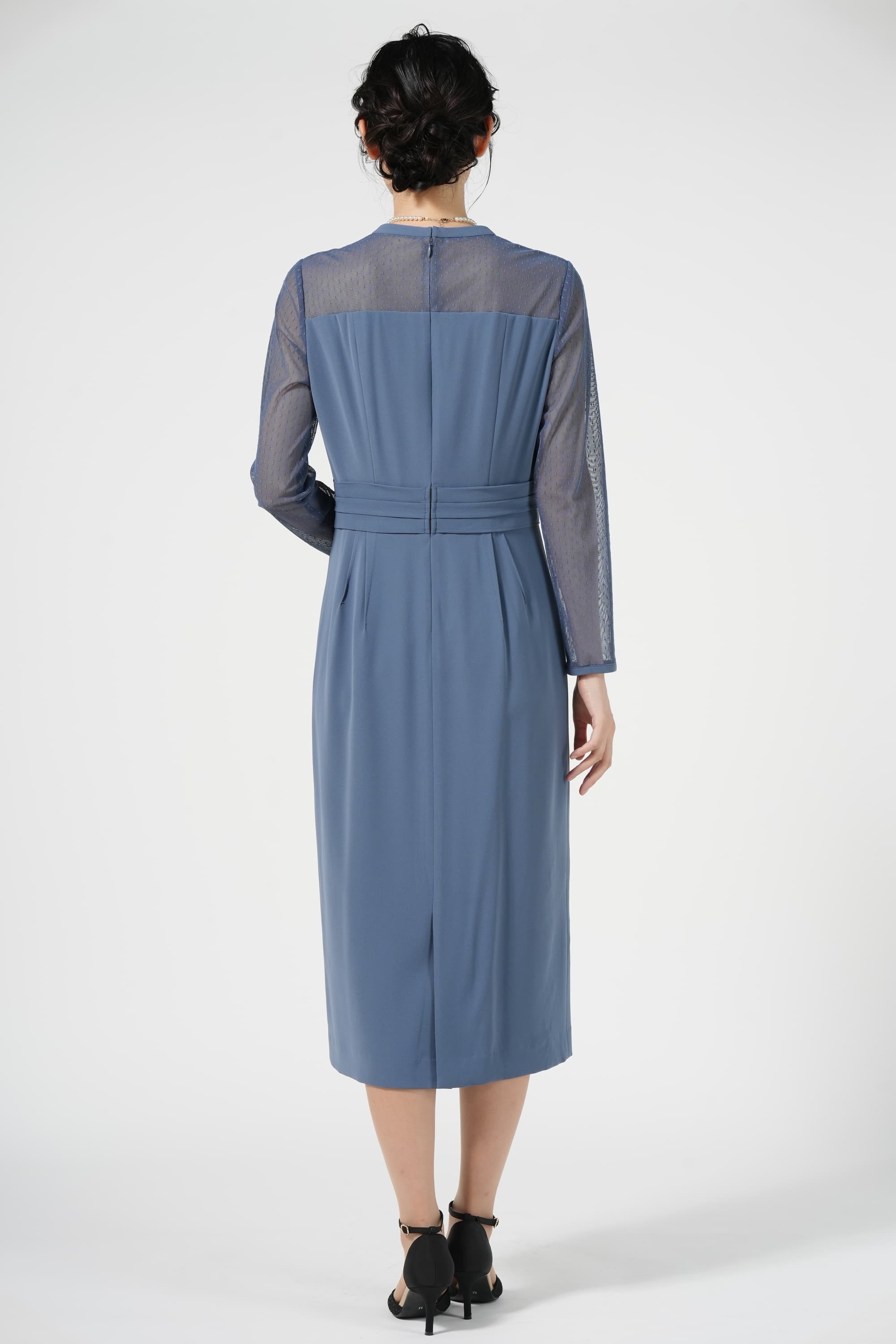 ドットチュール切り替えブルーグレードレス