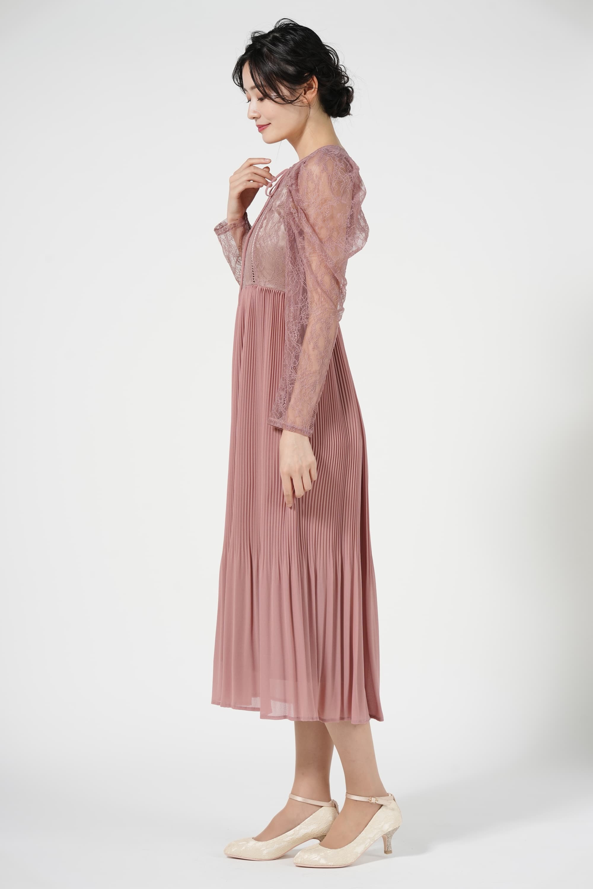 ボウタイリボンくすみピンクドレス