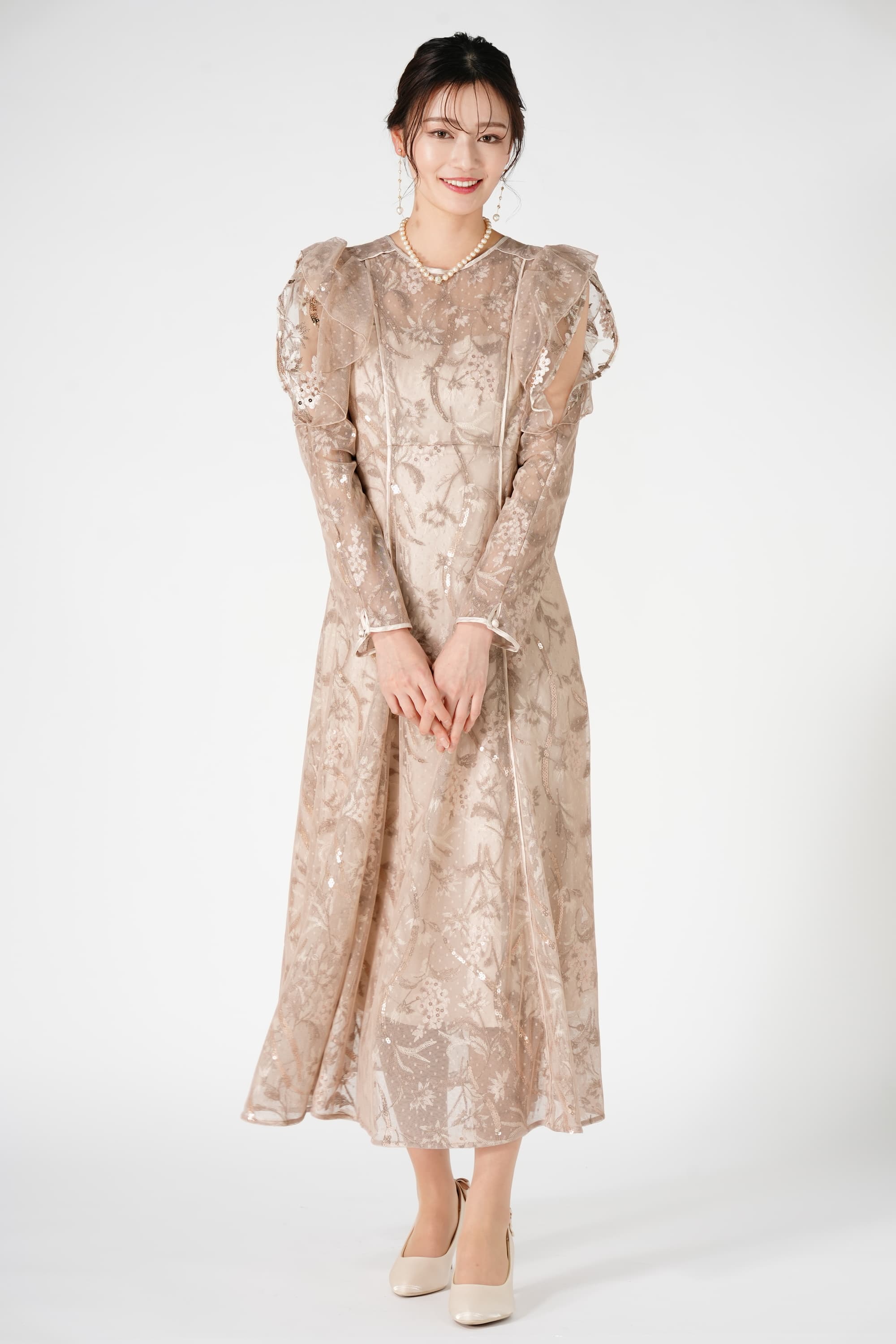 ラスト 限定 新品 SNIDEL レース刺繍ドレス ベージュ 1 (M)フォーマル/ドレス
