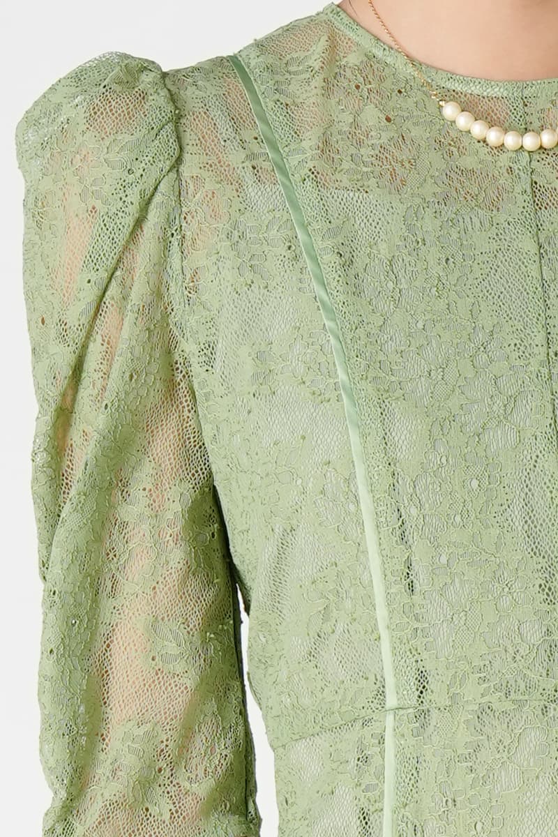 FRAY I.D 配色レースパイピング薄グリーンドレス (S) をレンタル