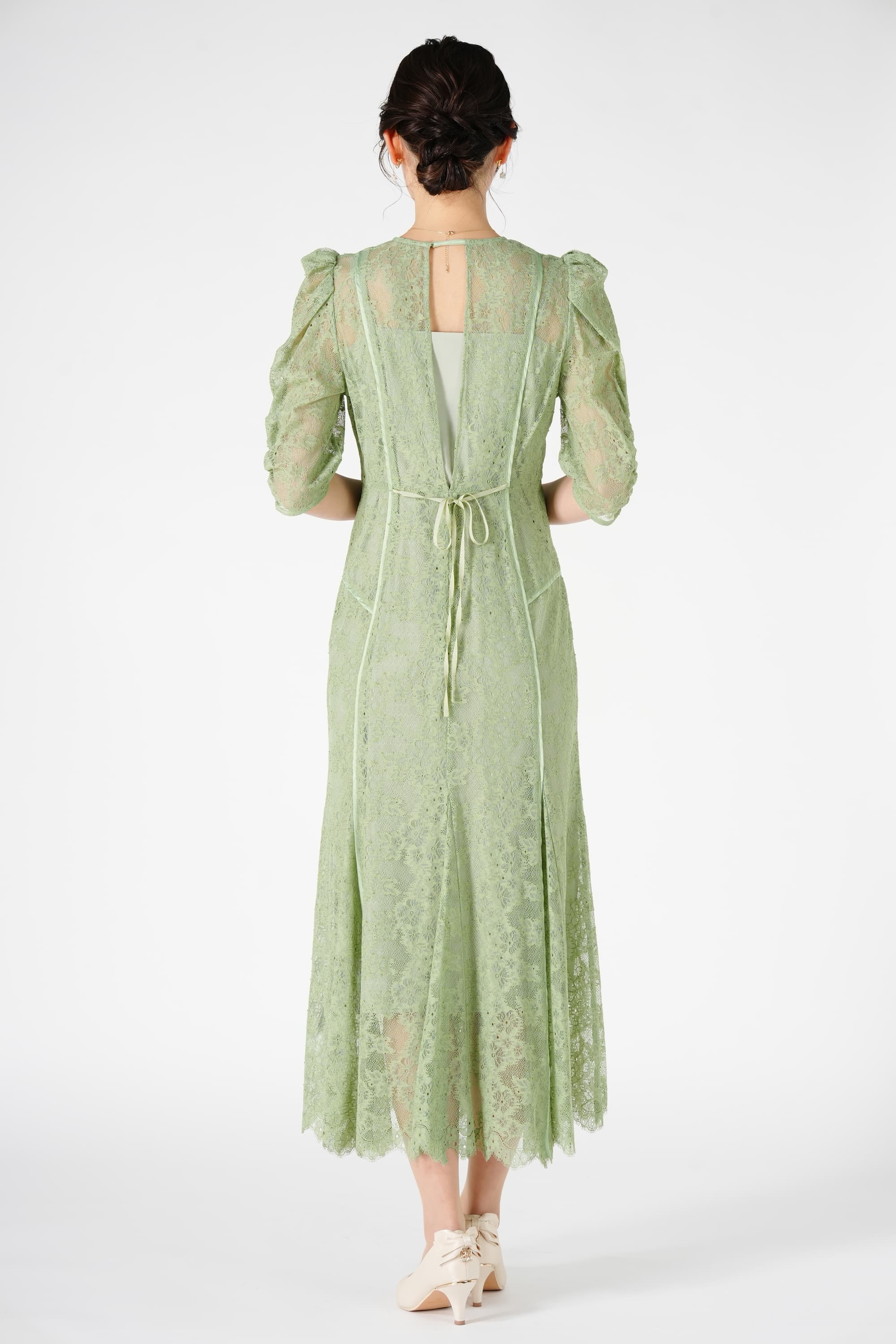 配色レースパイピング薄グリーンドレス