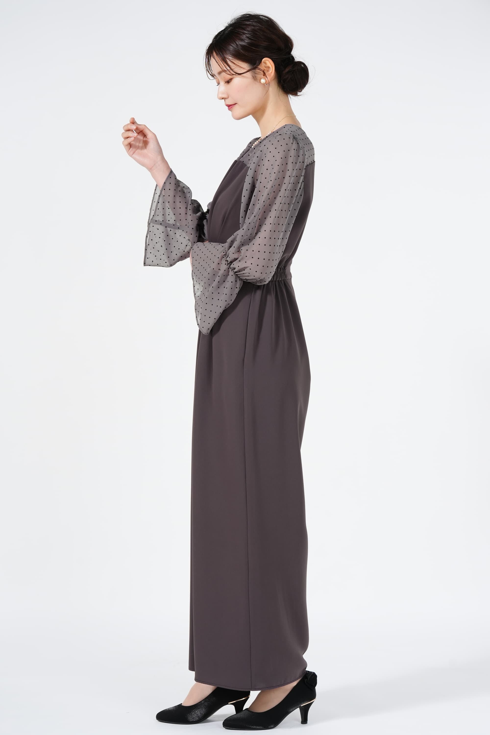 タック入りドットシフォンモカパンツドレス