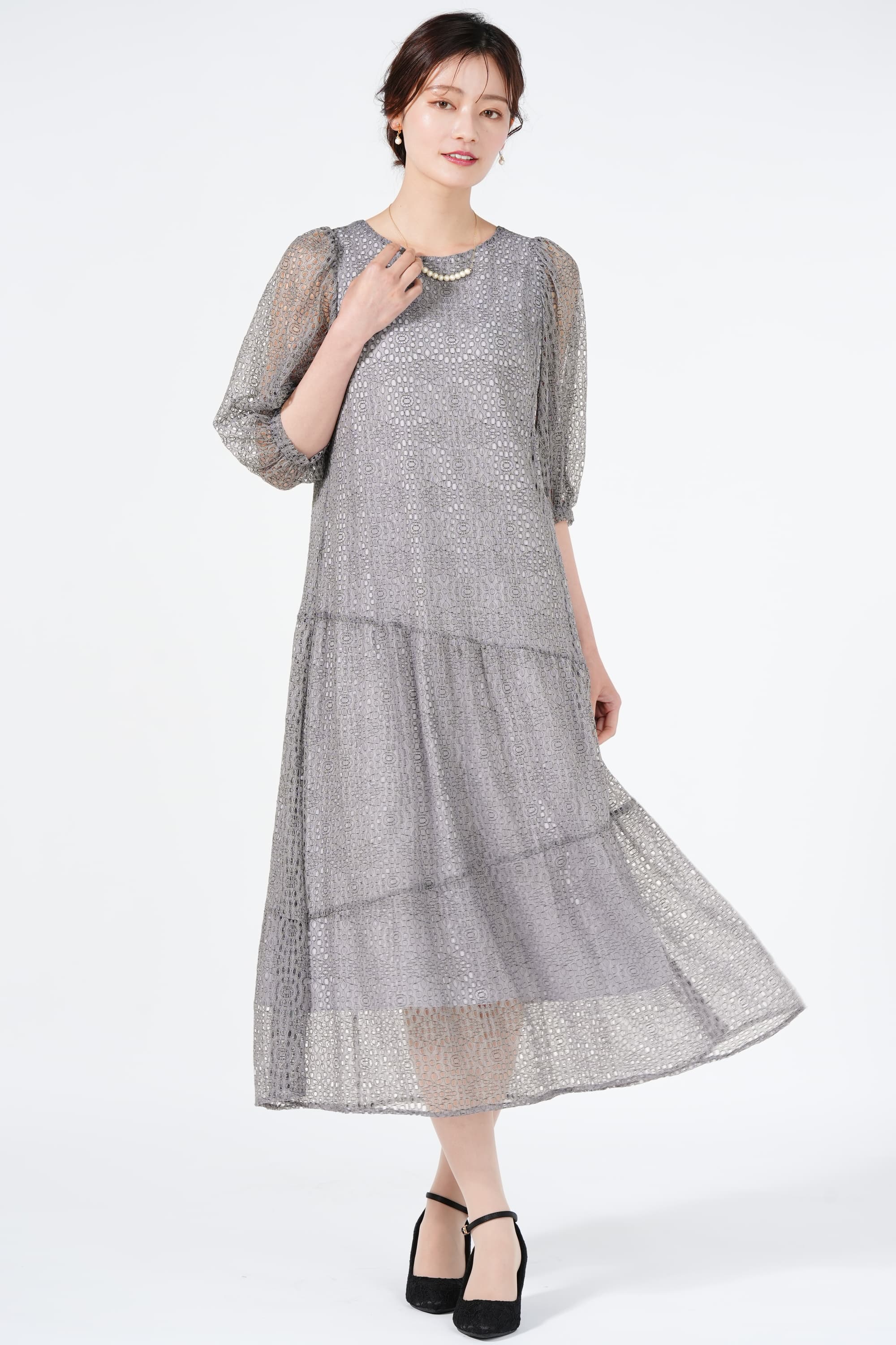 Ori by chouori カットワーク刺繍ティアードグレードレス (M〜L) を