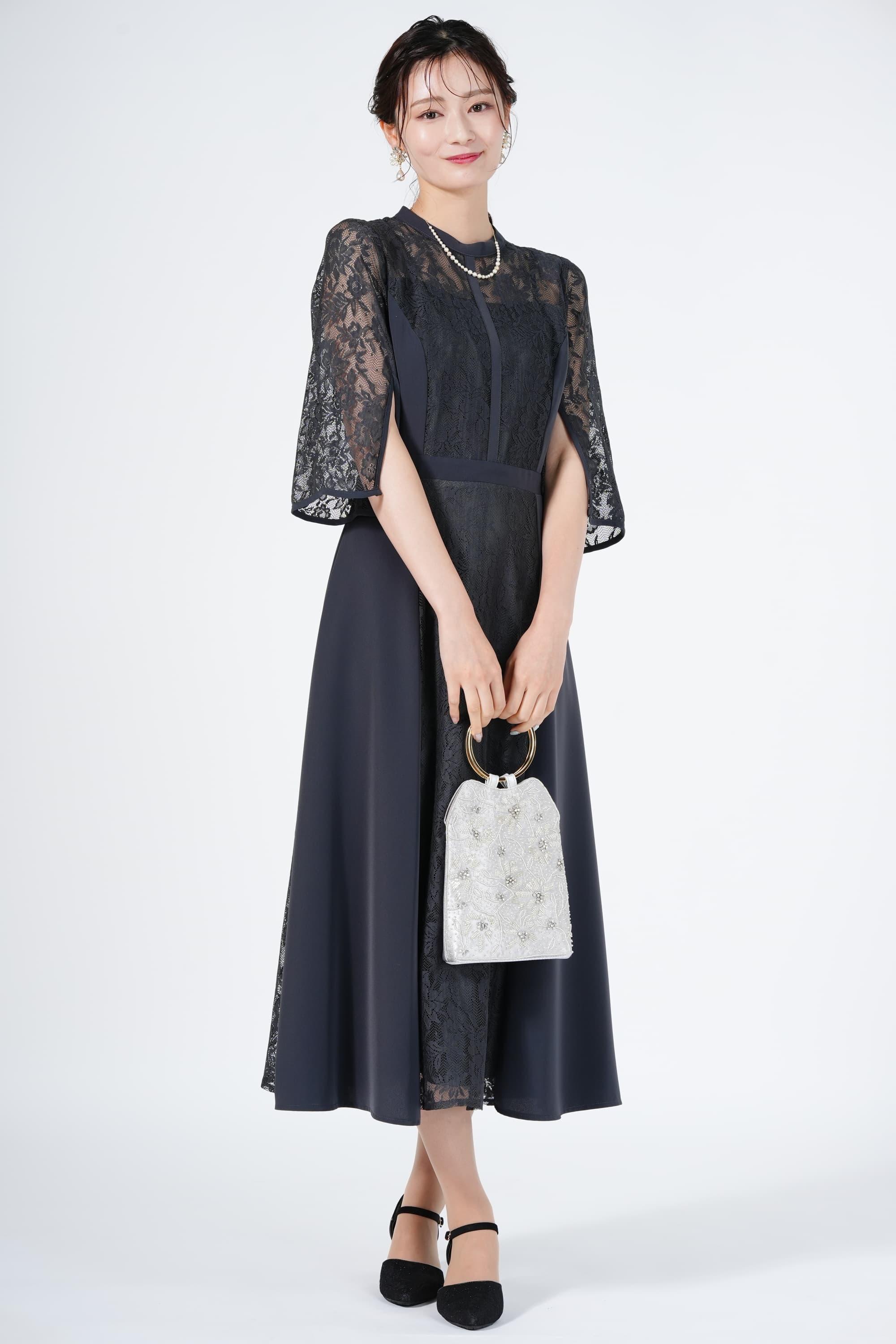 スリット袖レース切り替えダークグレードレス