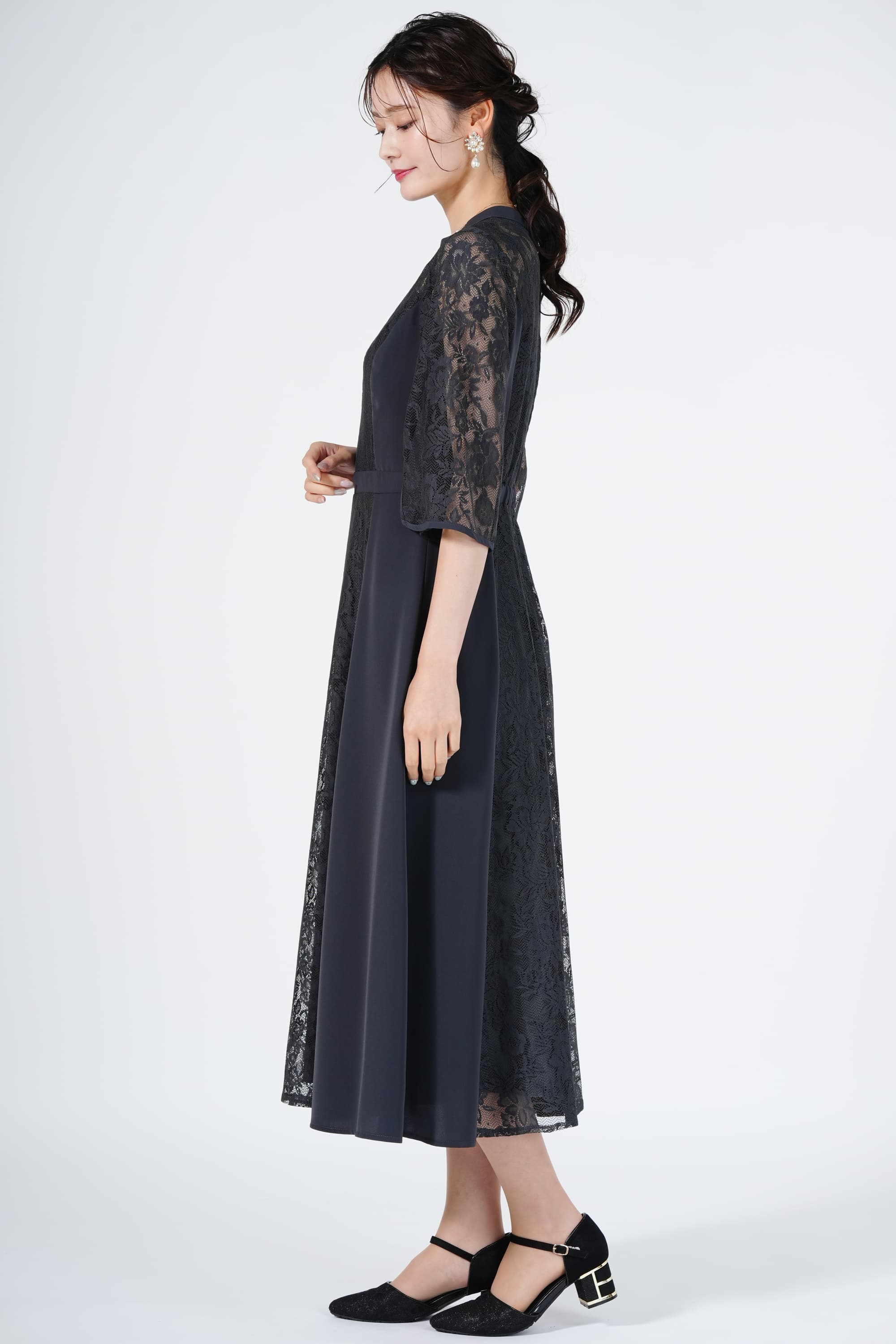 スリット袖レース切り替えダークグレードレス