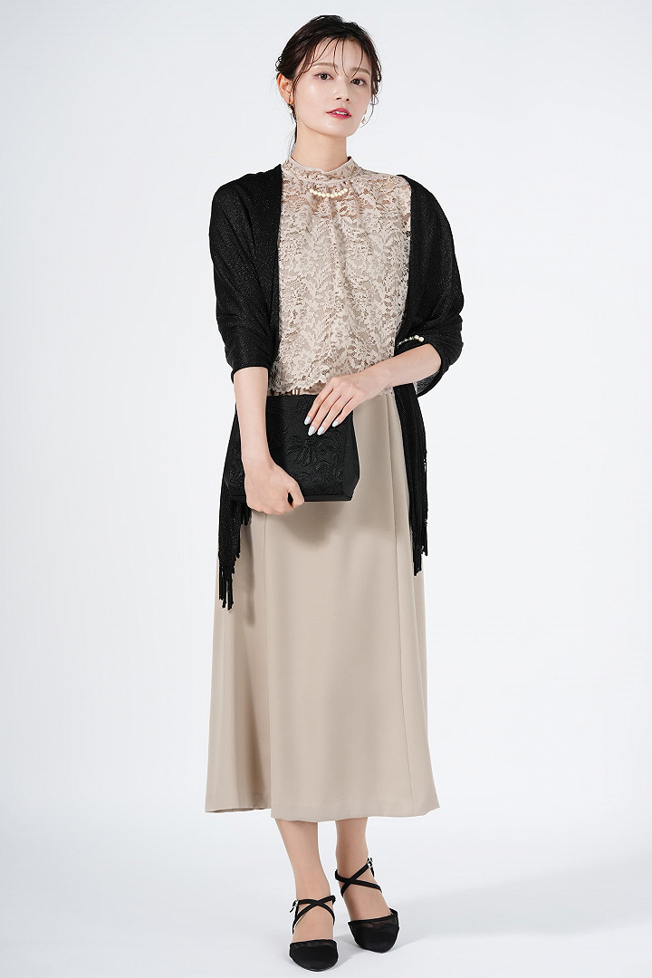 コンビネーションレースベージュドレス