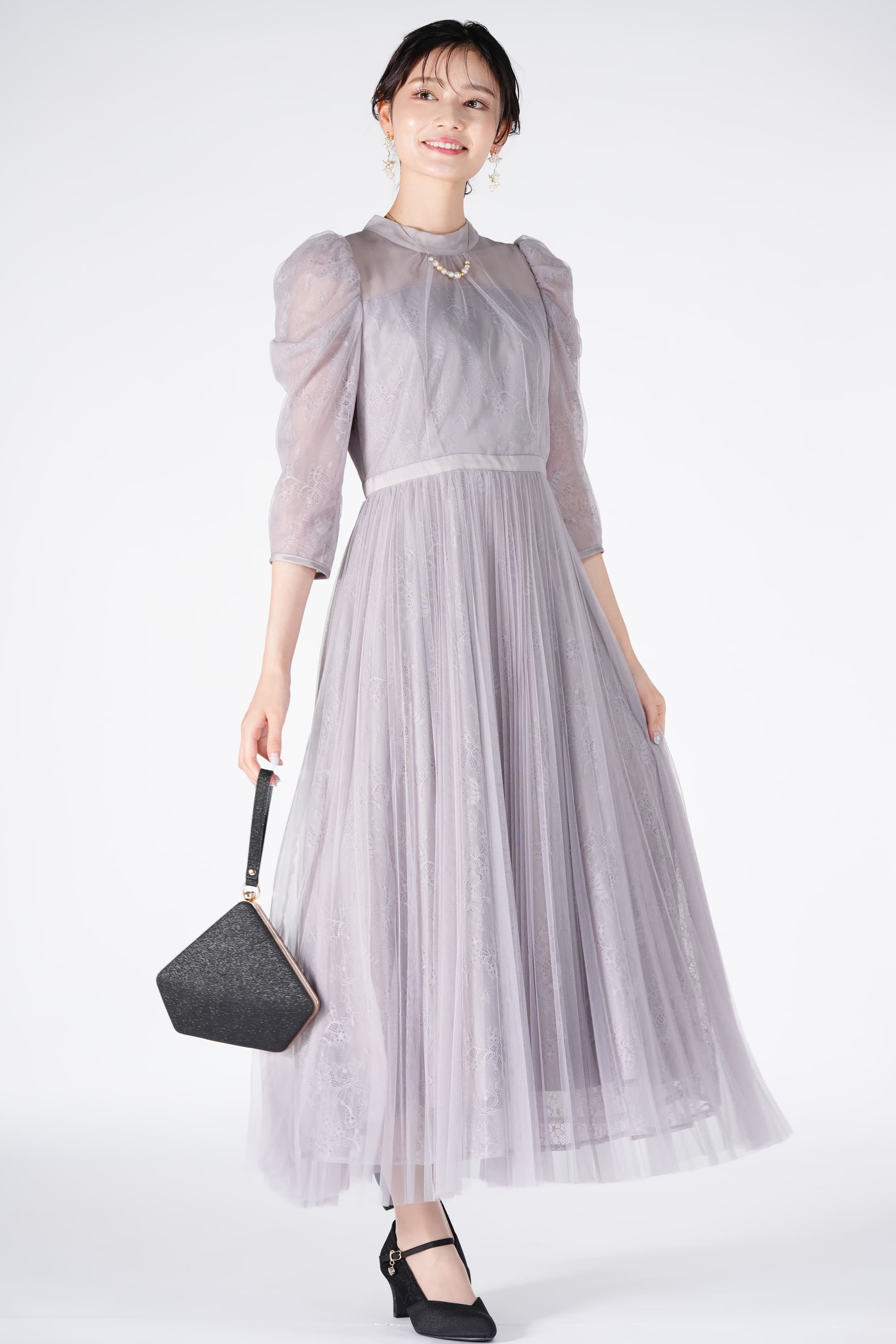 ラメ五角形コンパクトブラックバッグ