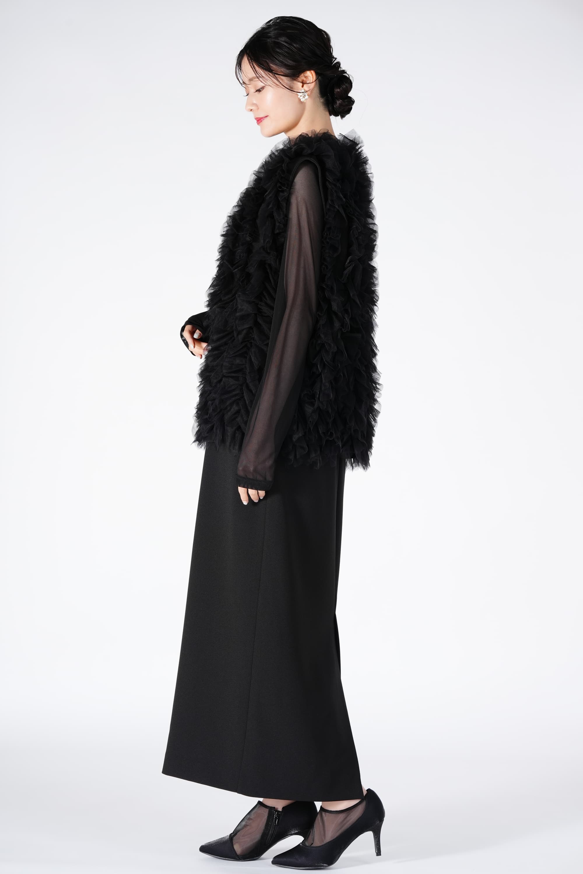 Ameri VINTAGE チュールベスト付きブラックドレス (M) をレンタル