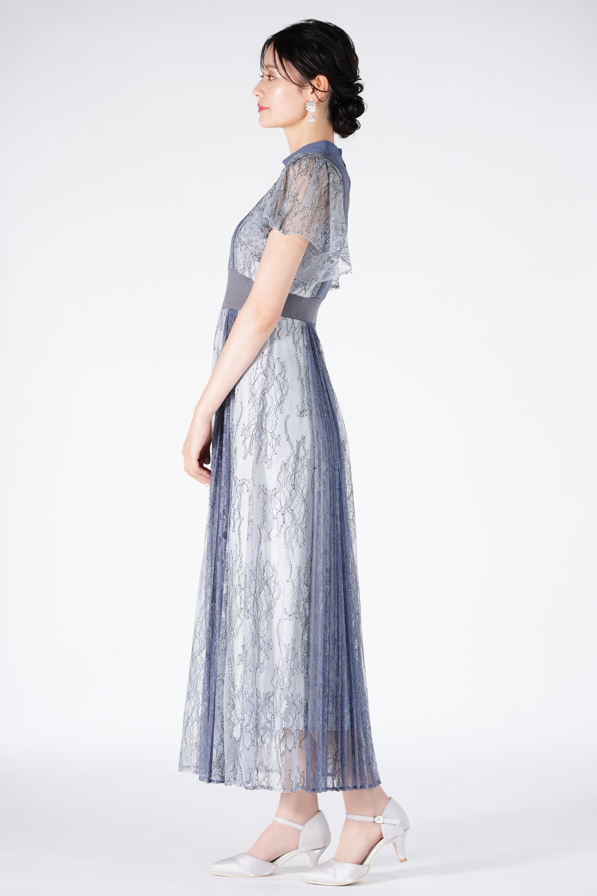 プリーツレース切り替えブルードレス
