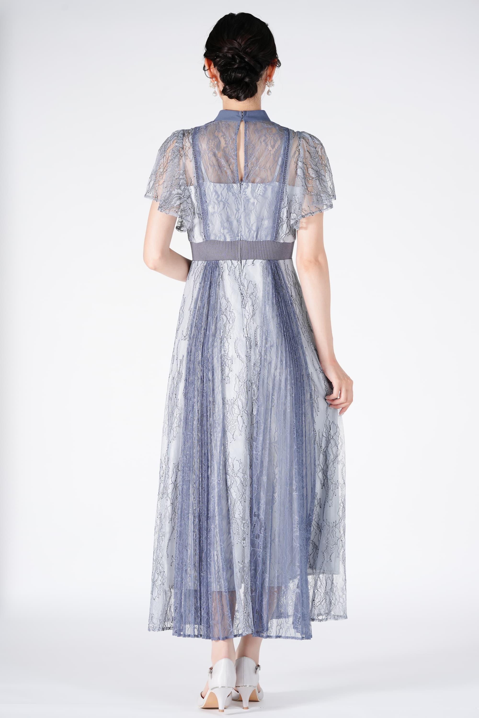 プリーツレース切り替えブルードレス