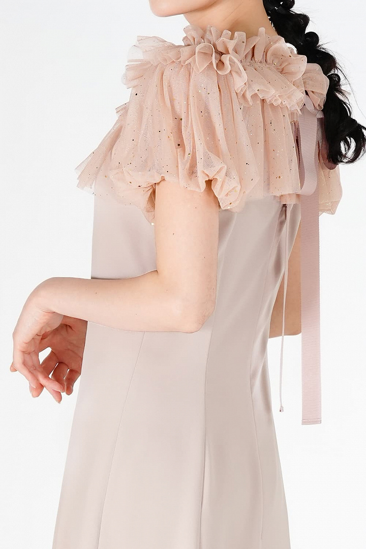 チュールボレロ付きピンクベージュドレス