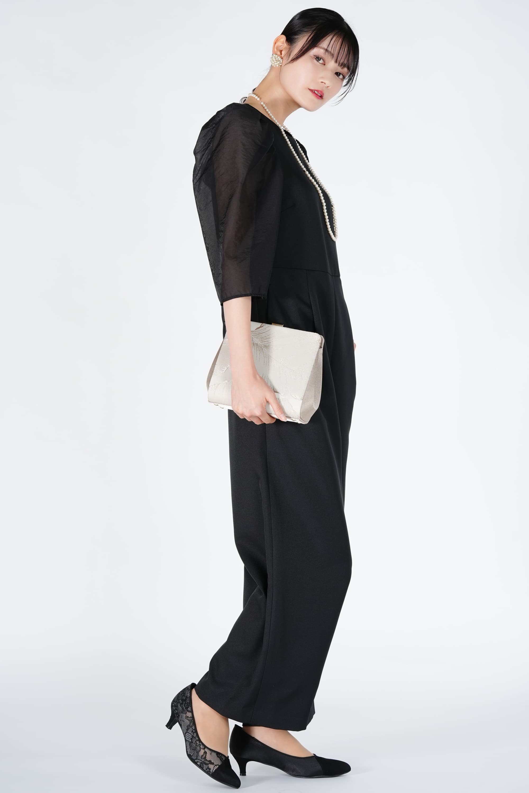 シアー袖ドッキングブラックパンツドレス