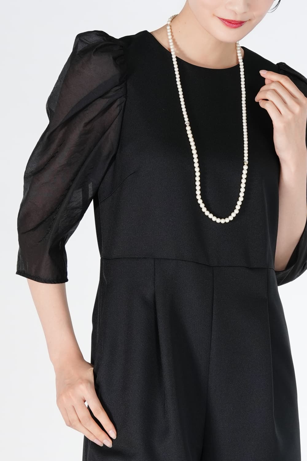 シアー袖ドッキングブラックパンツドレス