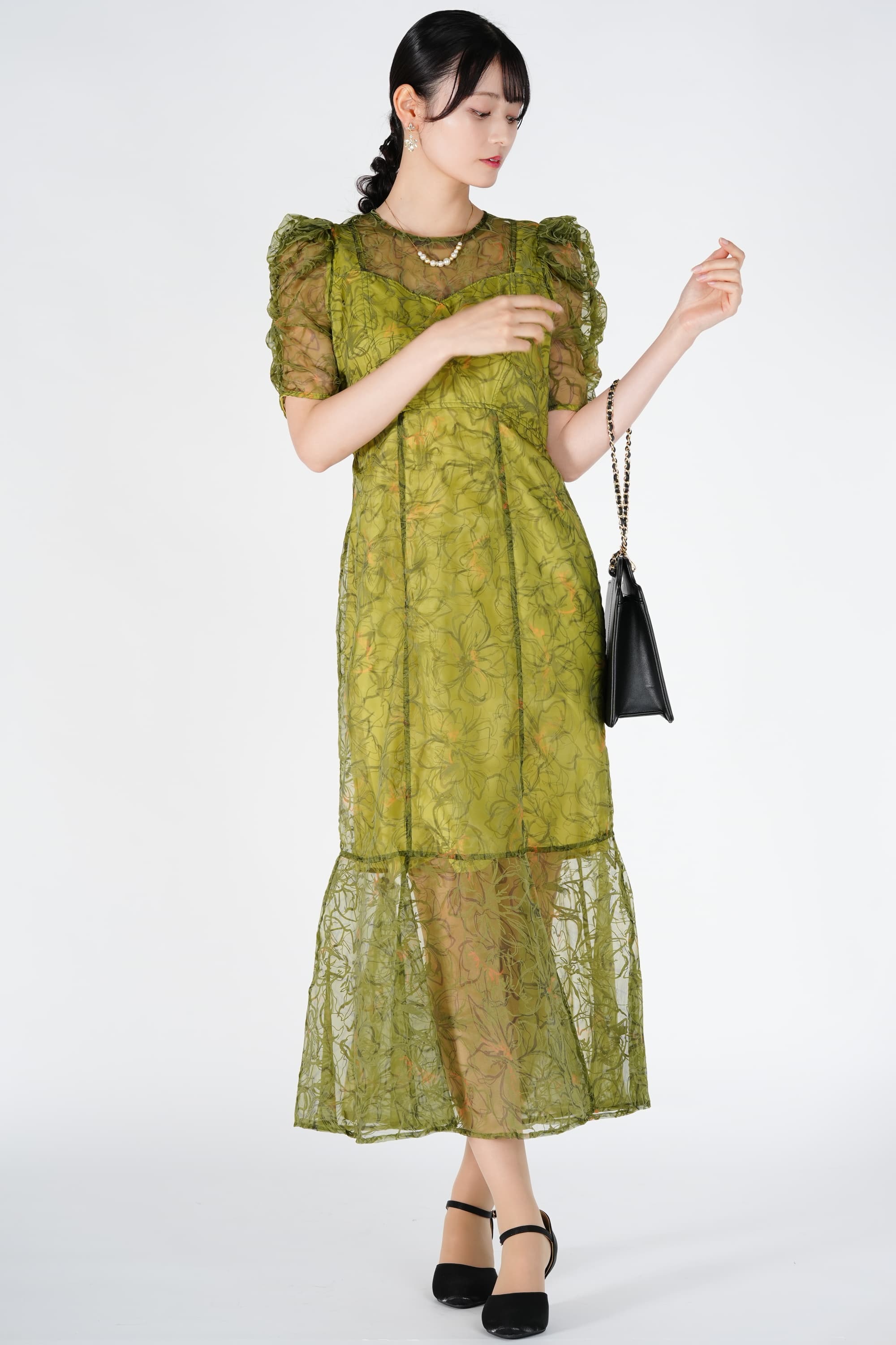オーガンジー線画フラワーオリーブドレス