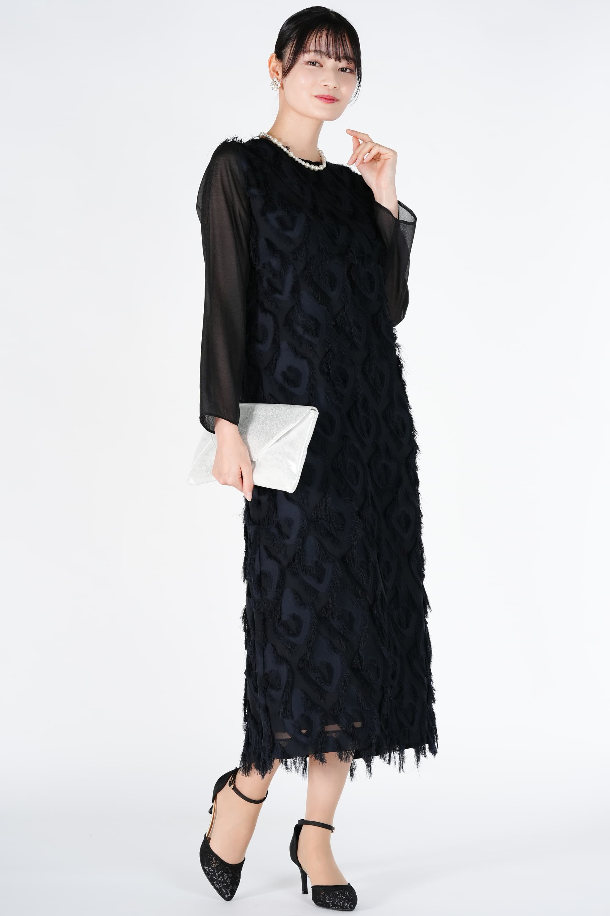 シャイニーシルバークラッチバッグ