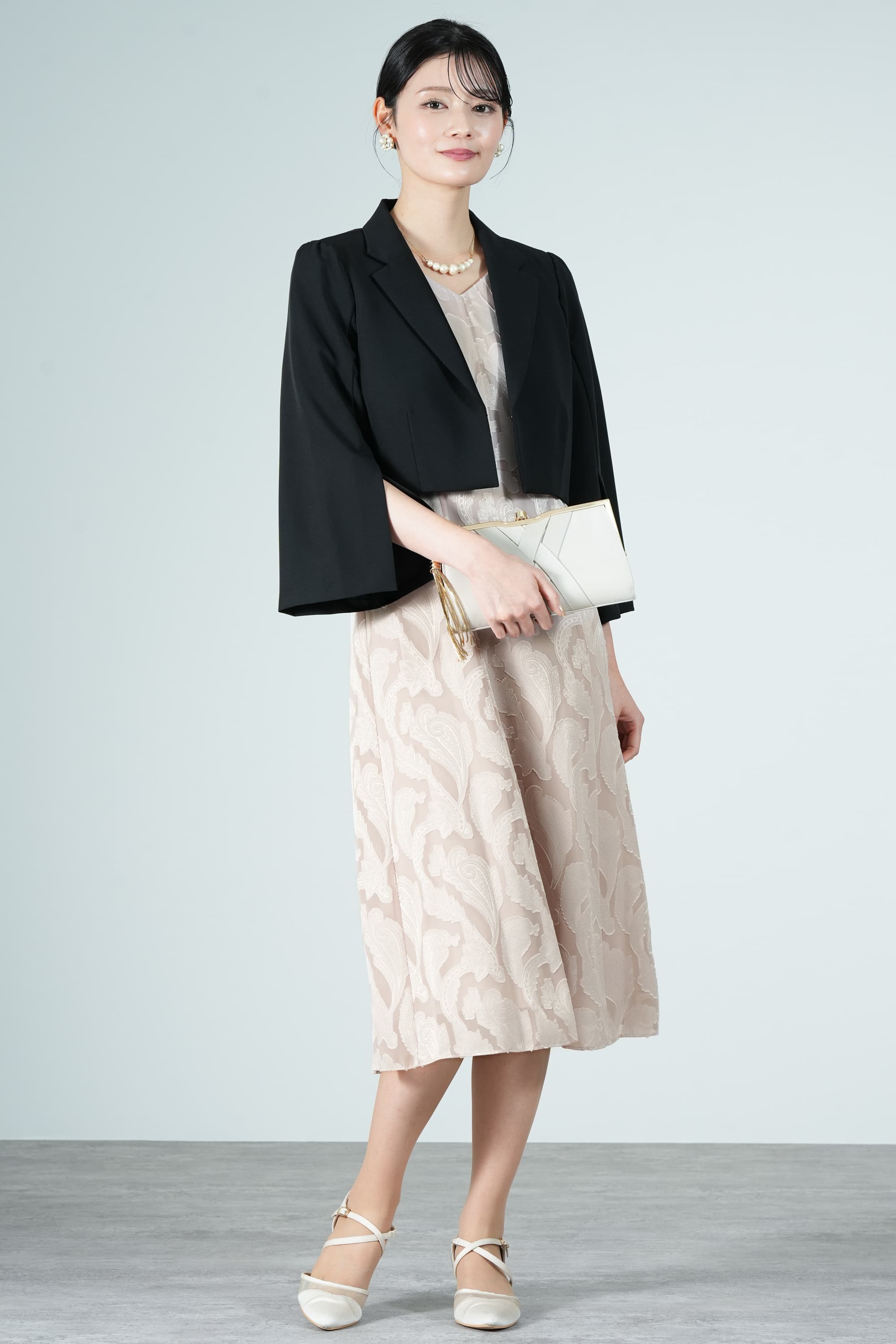 タッセル付きサテンシャンパンクラッチバッグ