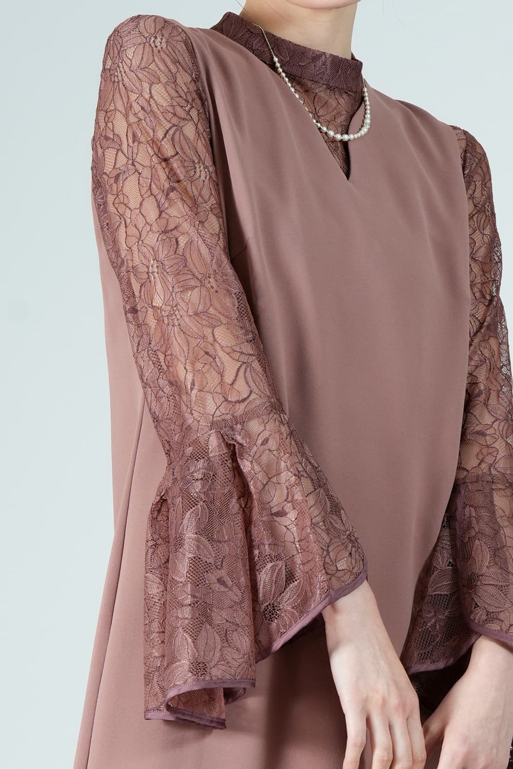 ラッセルレースブラウス付きピンクドレス