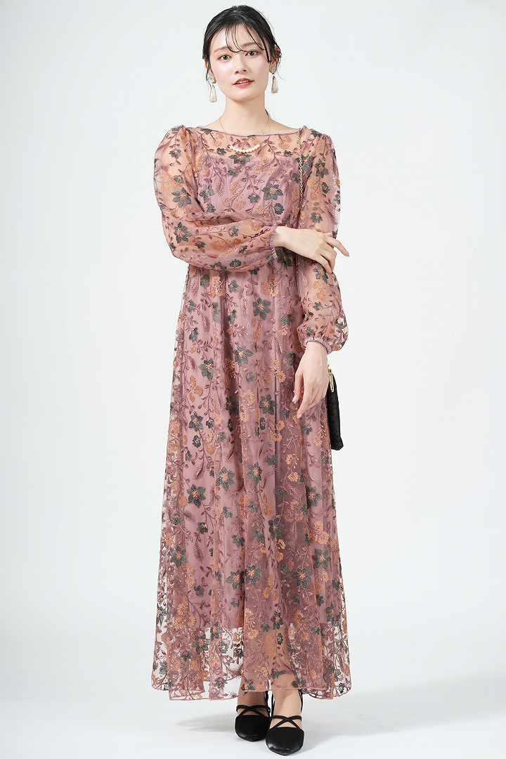 レトロフラワー刺繍ピンクドレス