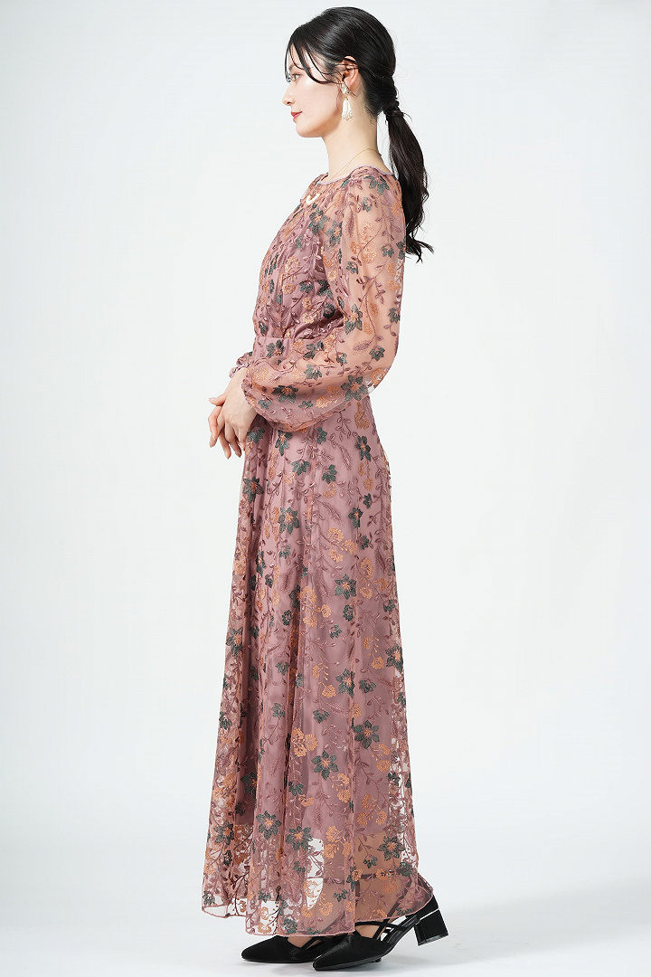 レトロフラワー刺繍ピンクドレス