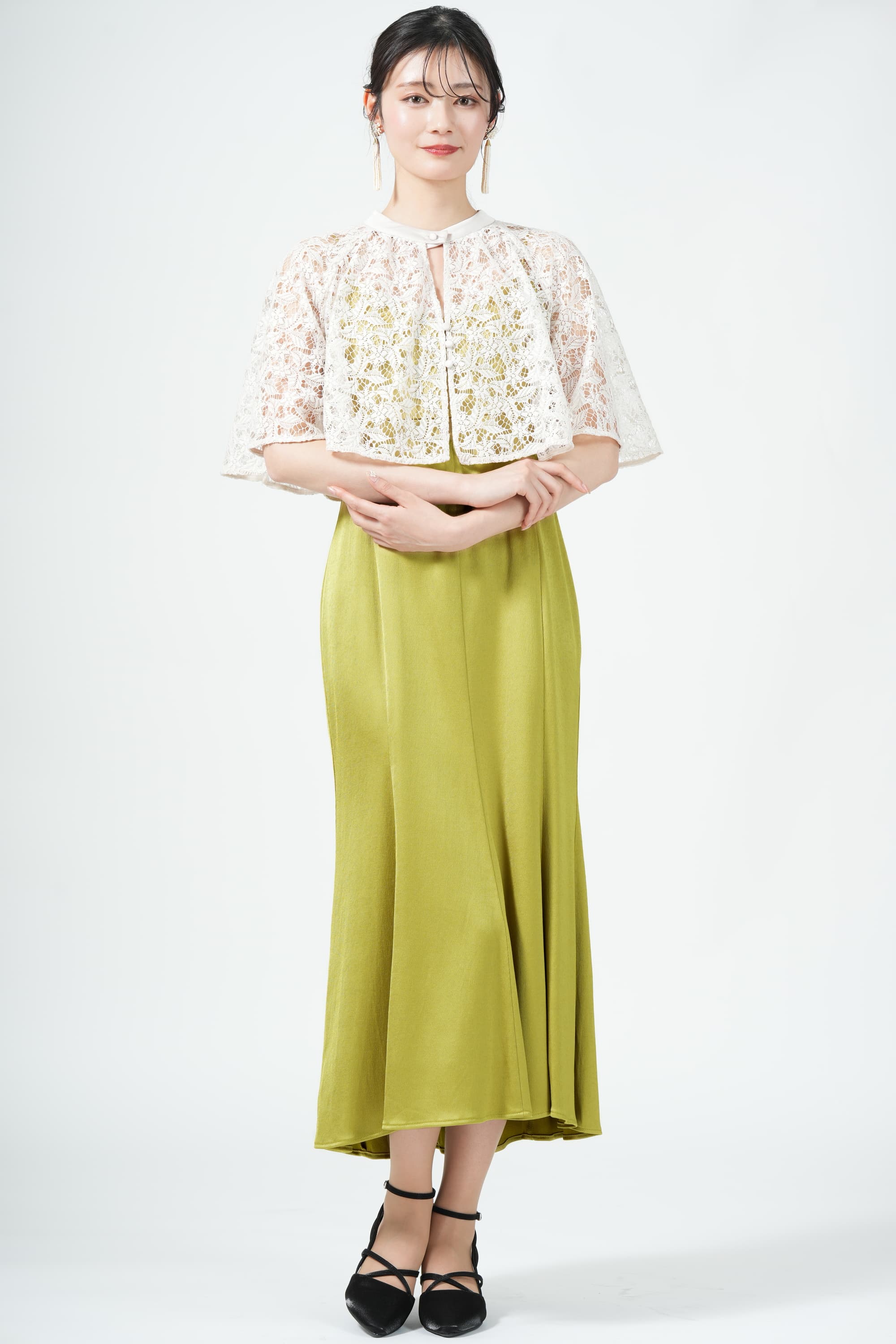 ラッセルフラワーボレロ付きオリーブドレス