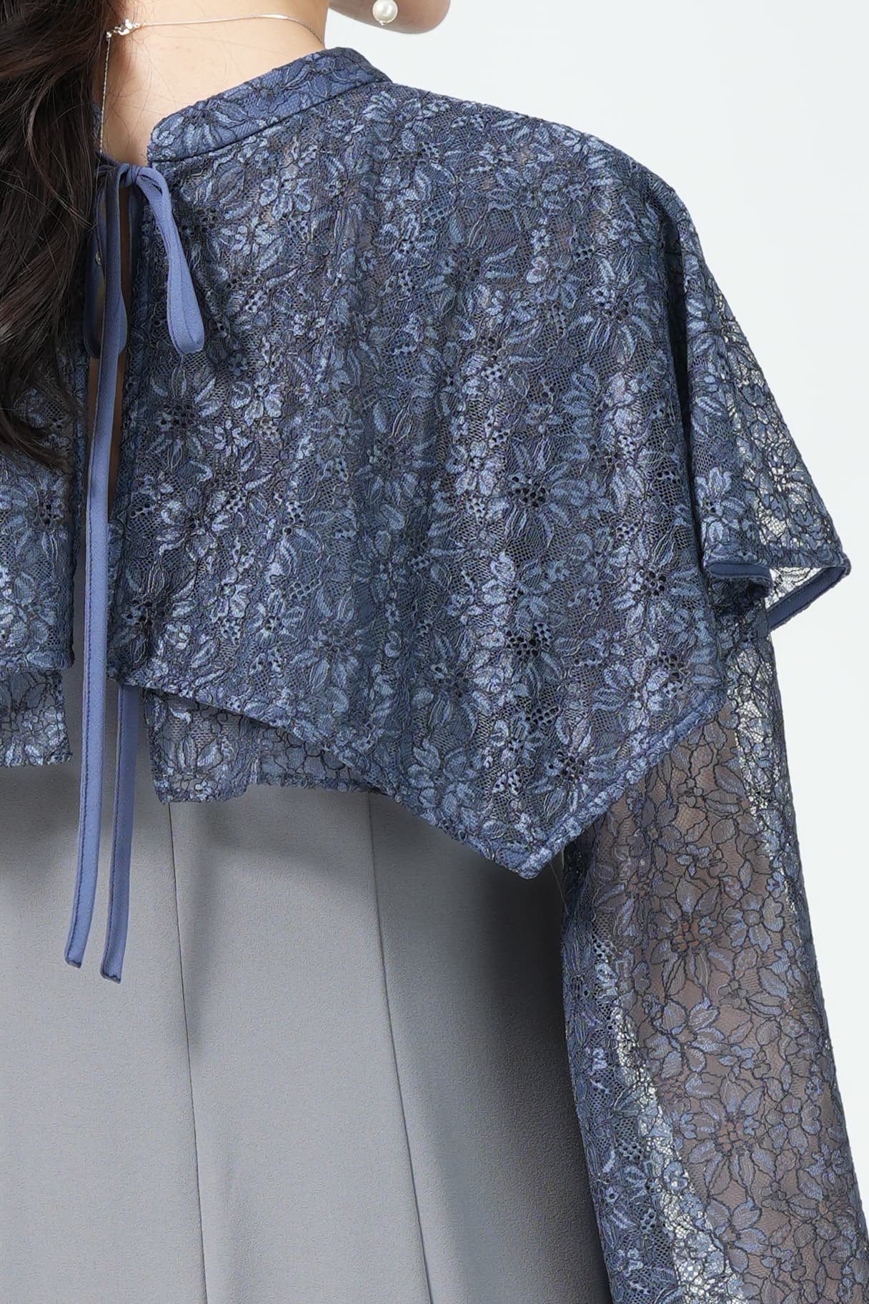 ケープ風フラワーボレロブルードレス