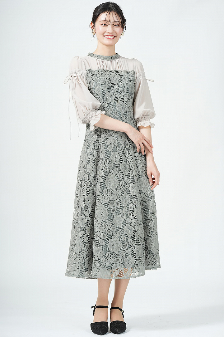 ドロストスリーブ花刺繍グリーンドレス