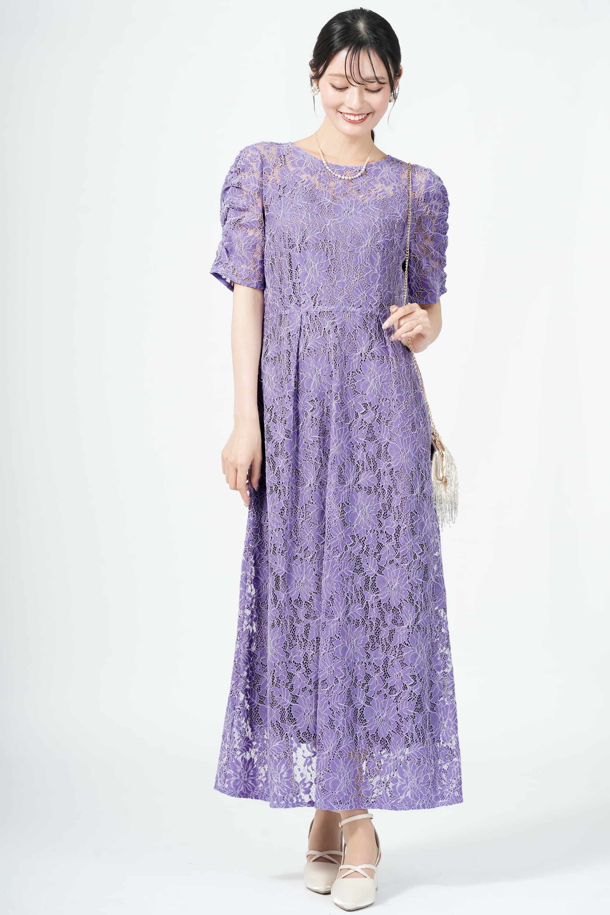 ビーズフリンジベージュバッグ