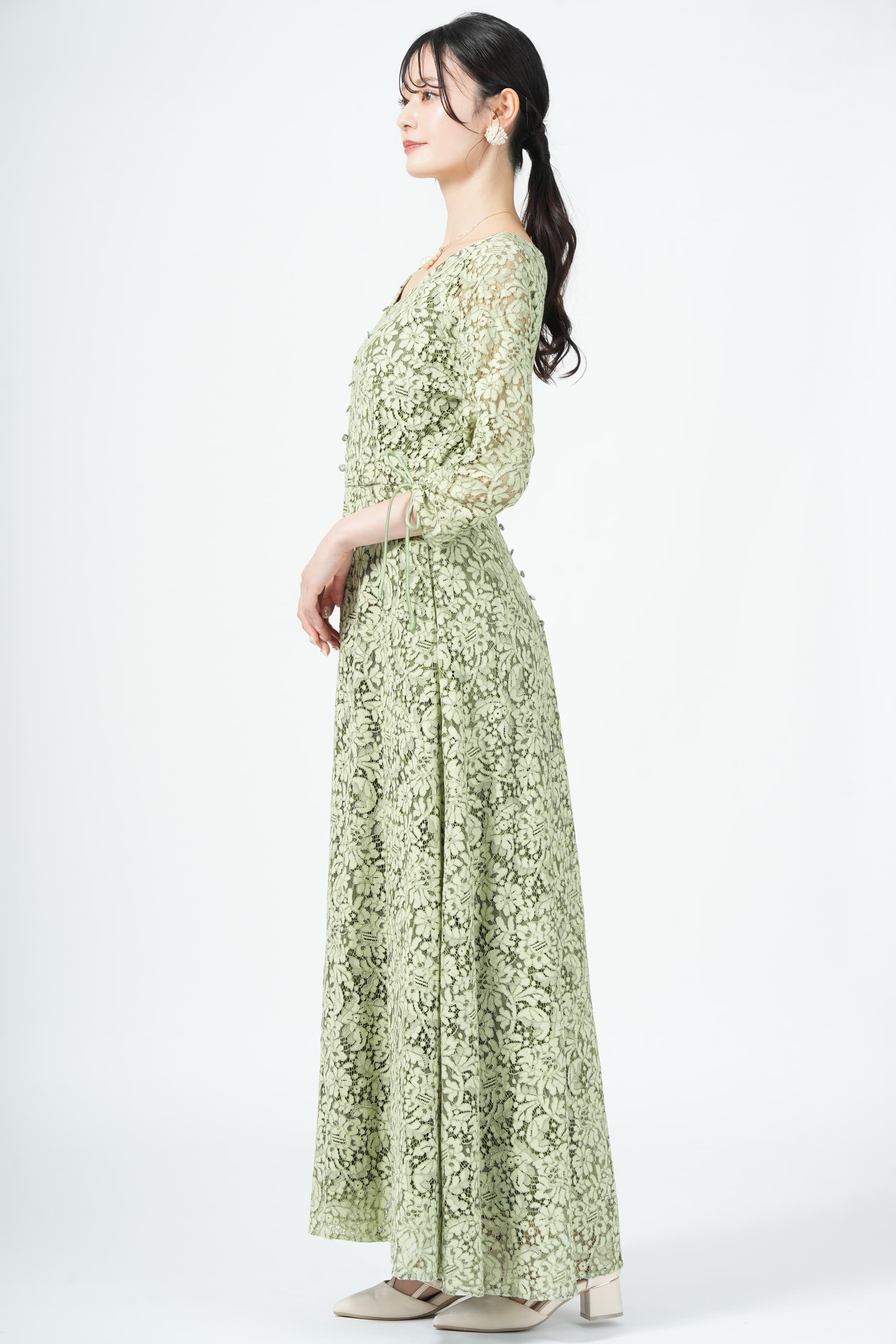 kana オリーブグリーン バックオープン ロングドレス フレアスリーブ 花柄 Kastane バックオープン花柄レースグリーンドレス (S) を