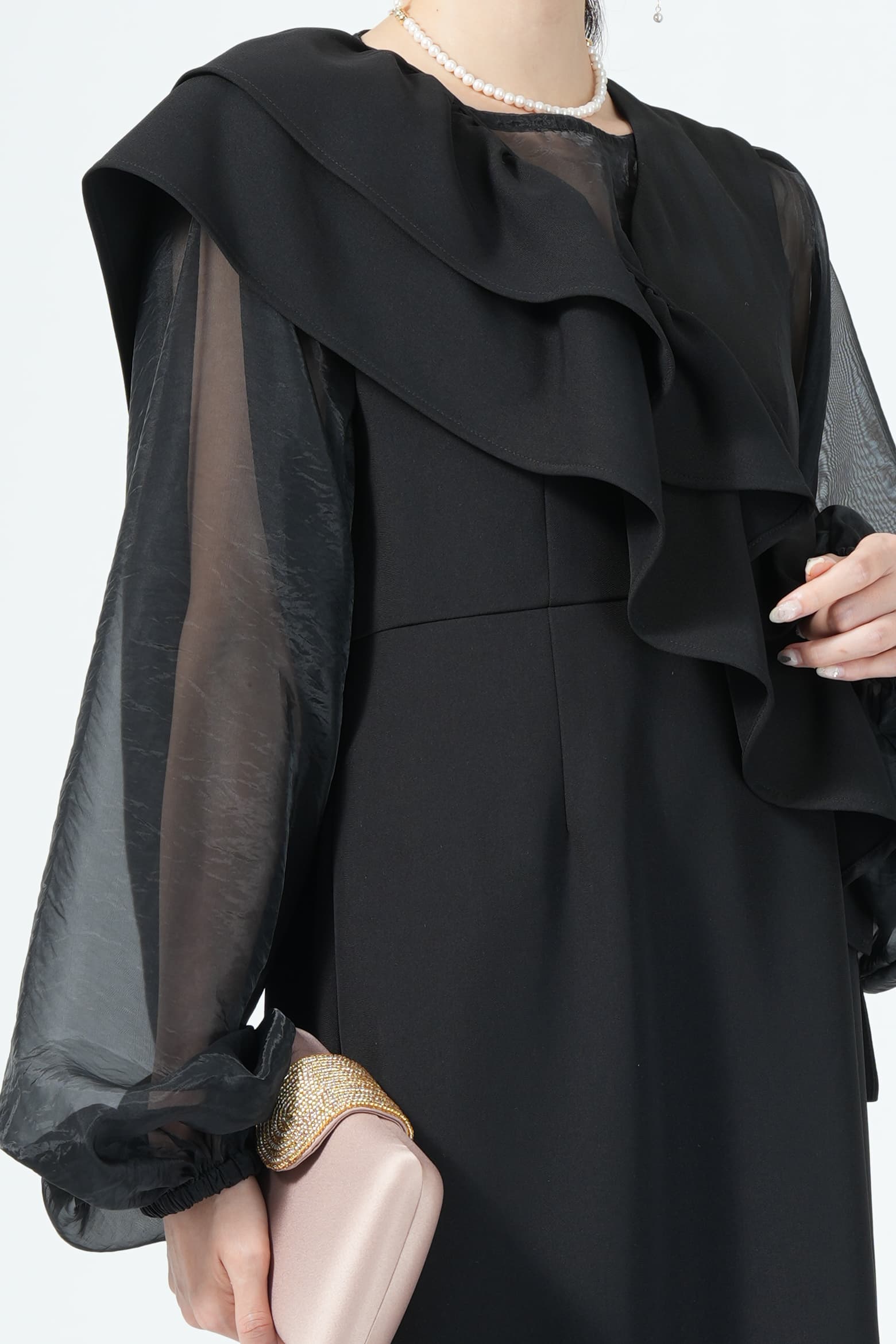 付けフリル×ジャンスカブラックドレス