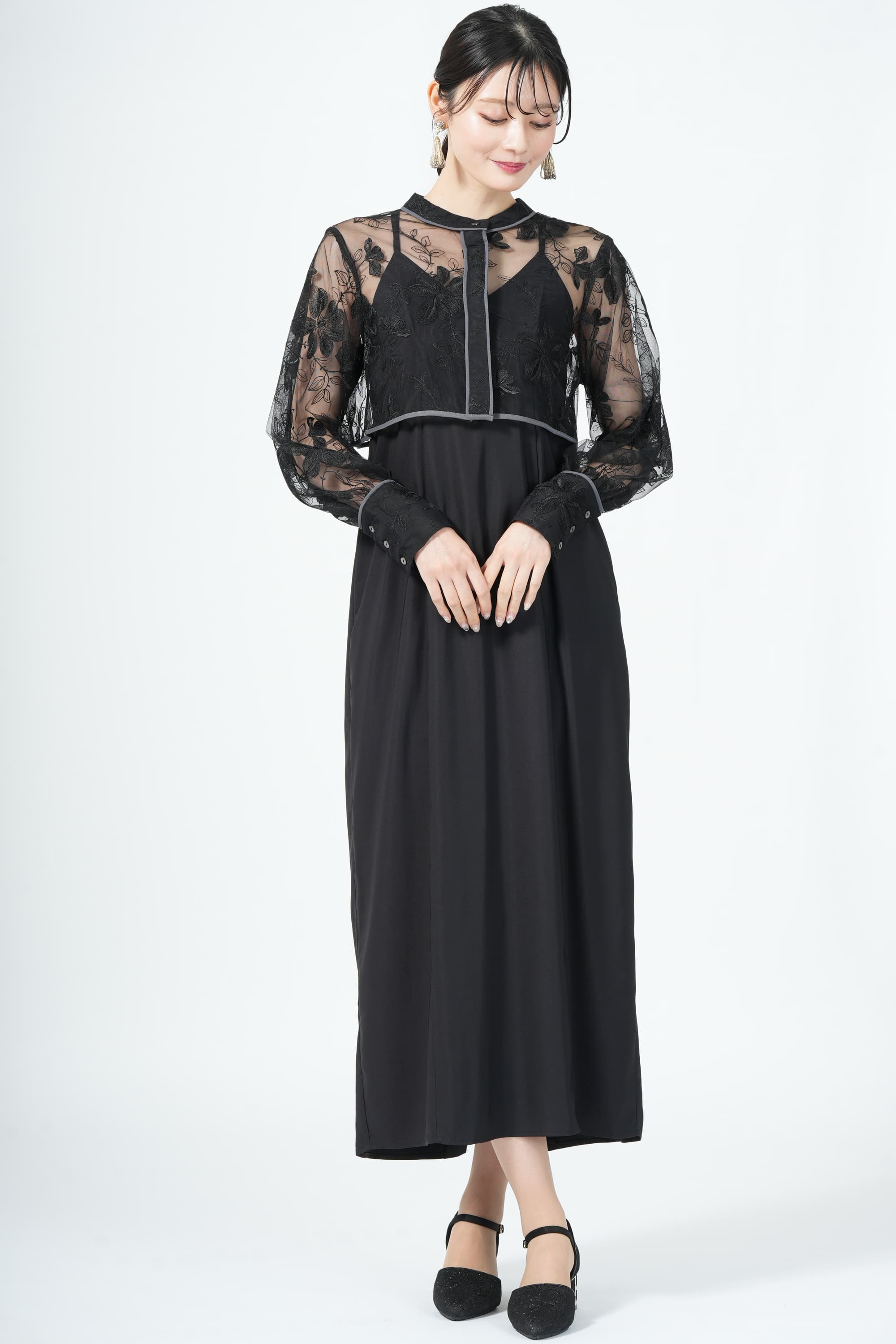 刺繍シャツレイヤードブラックドレス