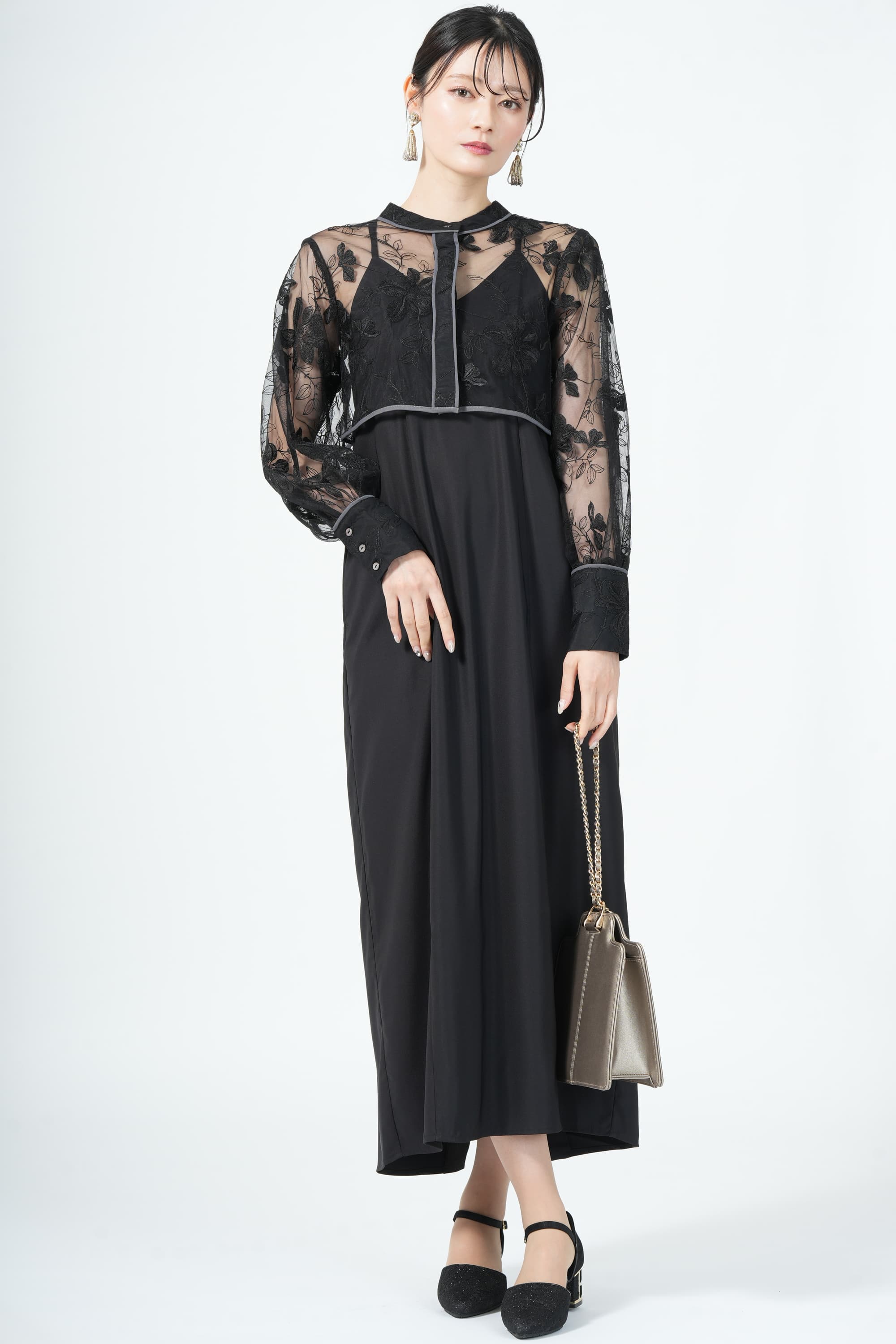 刺繍シャツレイヤードブラックドレス