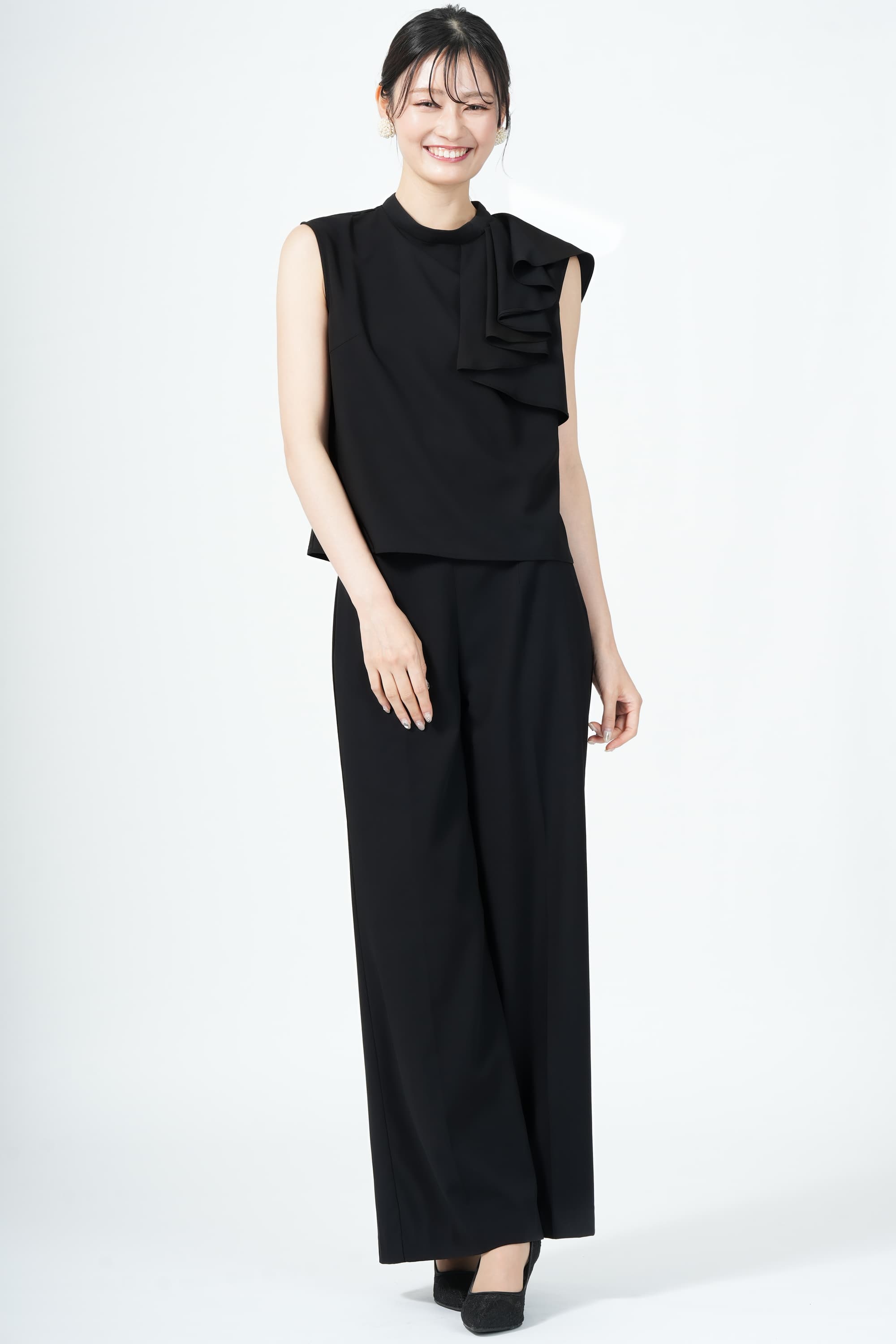 JILLSTUART アシメラッフルカラーブラックパンツドレス (S) を