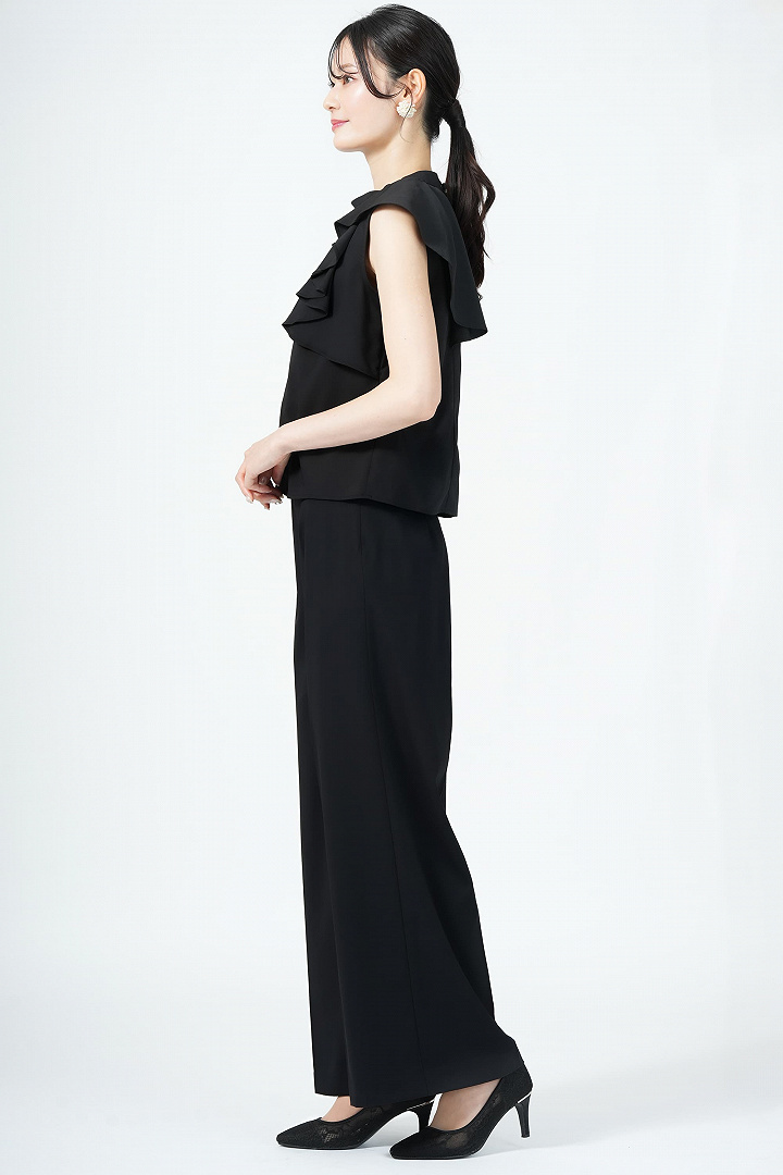 アシメラッフルカラーブラックパンツドレス