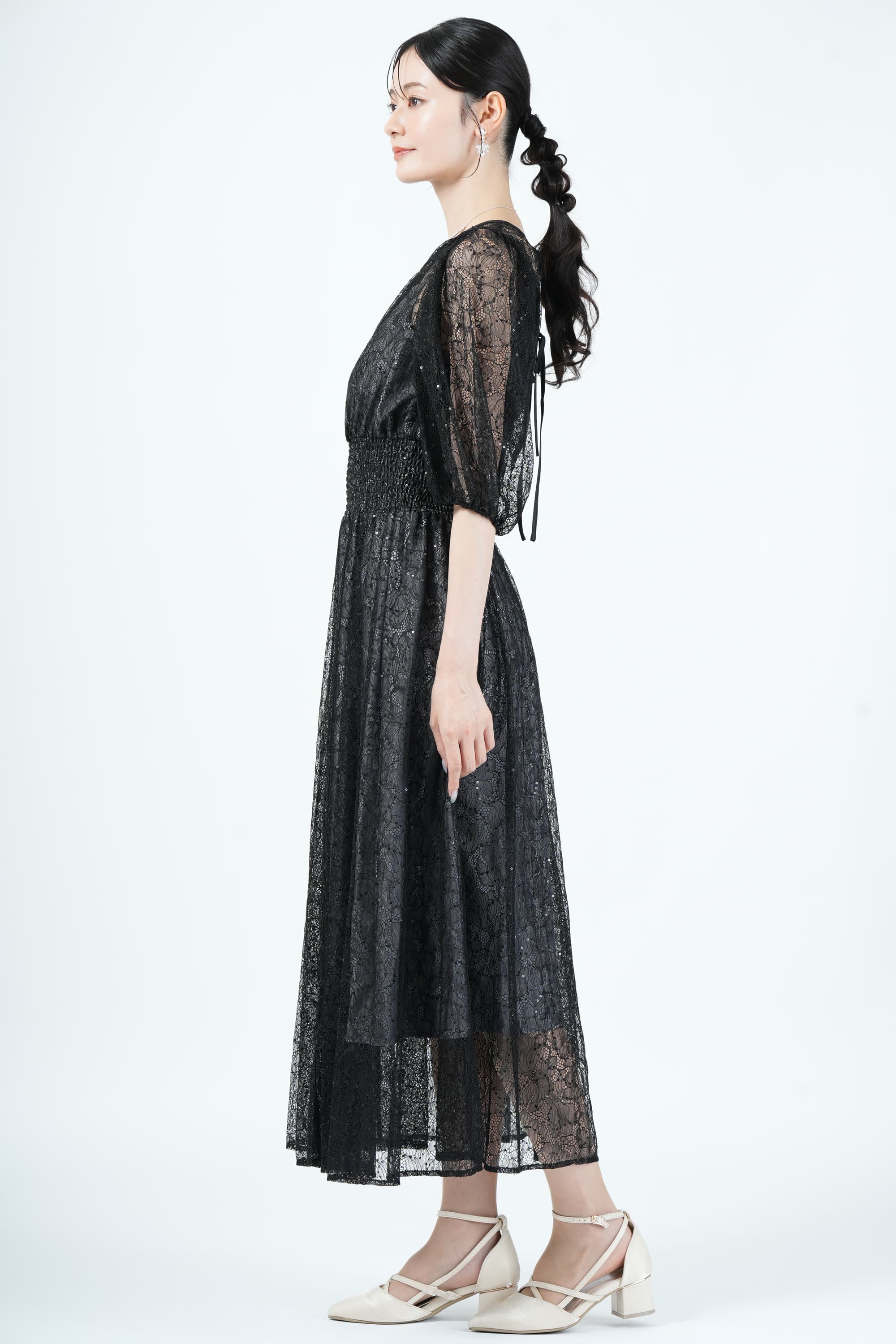 JILLSTUART スパンコール混レースブラックドレス (M) をレンタル