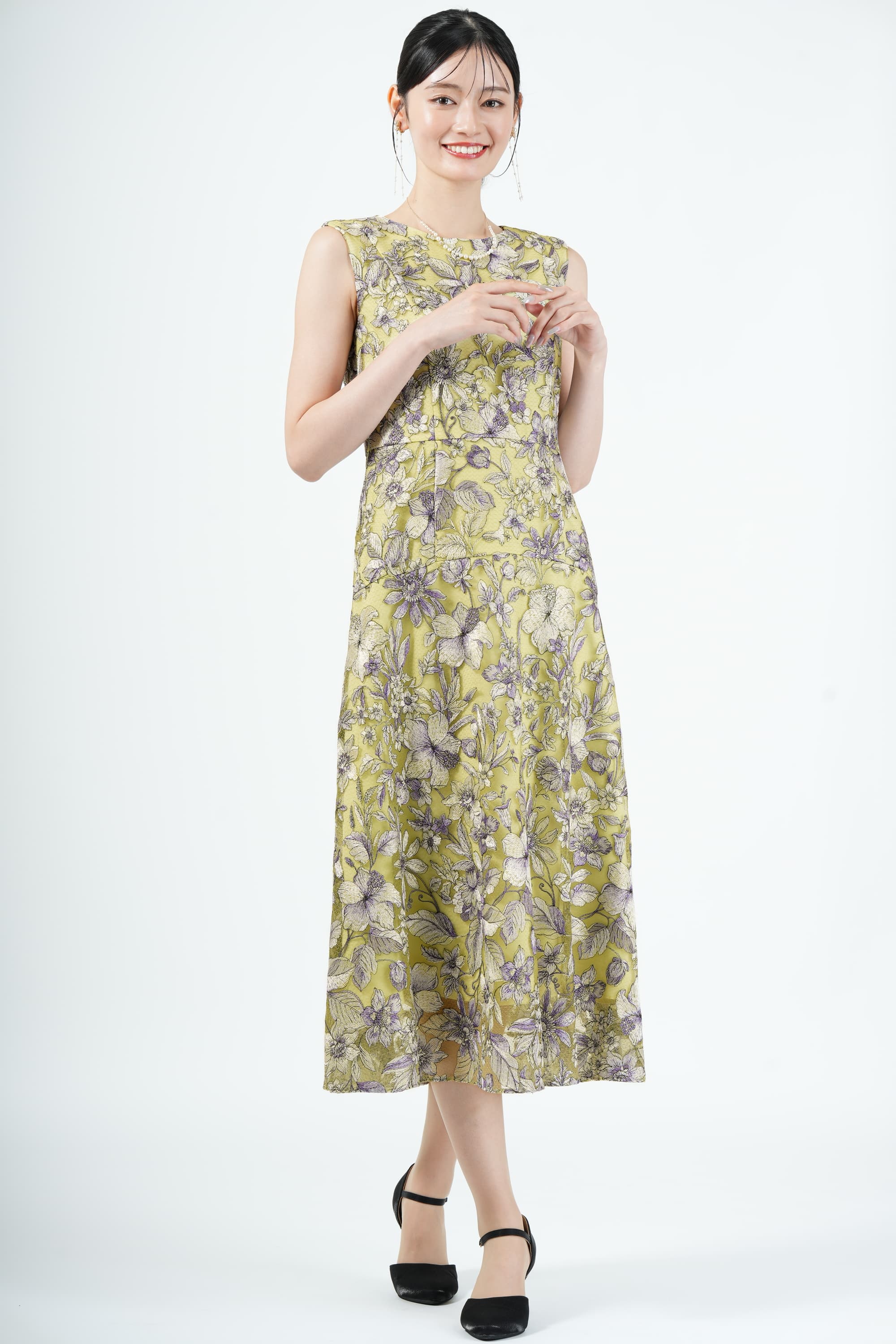 GRACE CONTINENTAL グラデーションフラワー刺繍ライトグリーンドレス